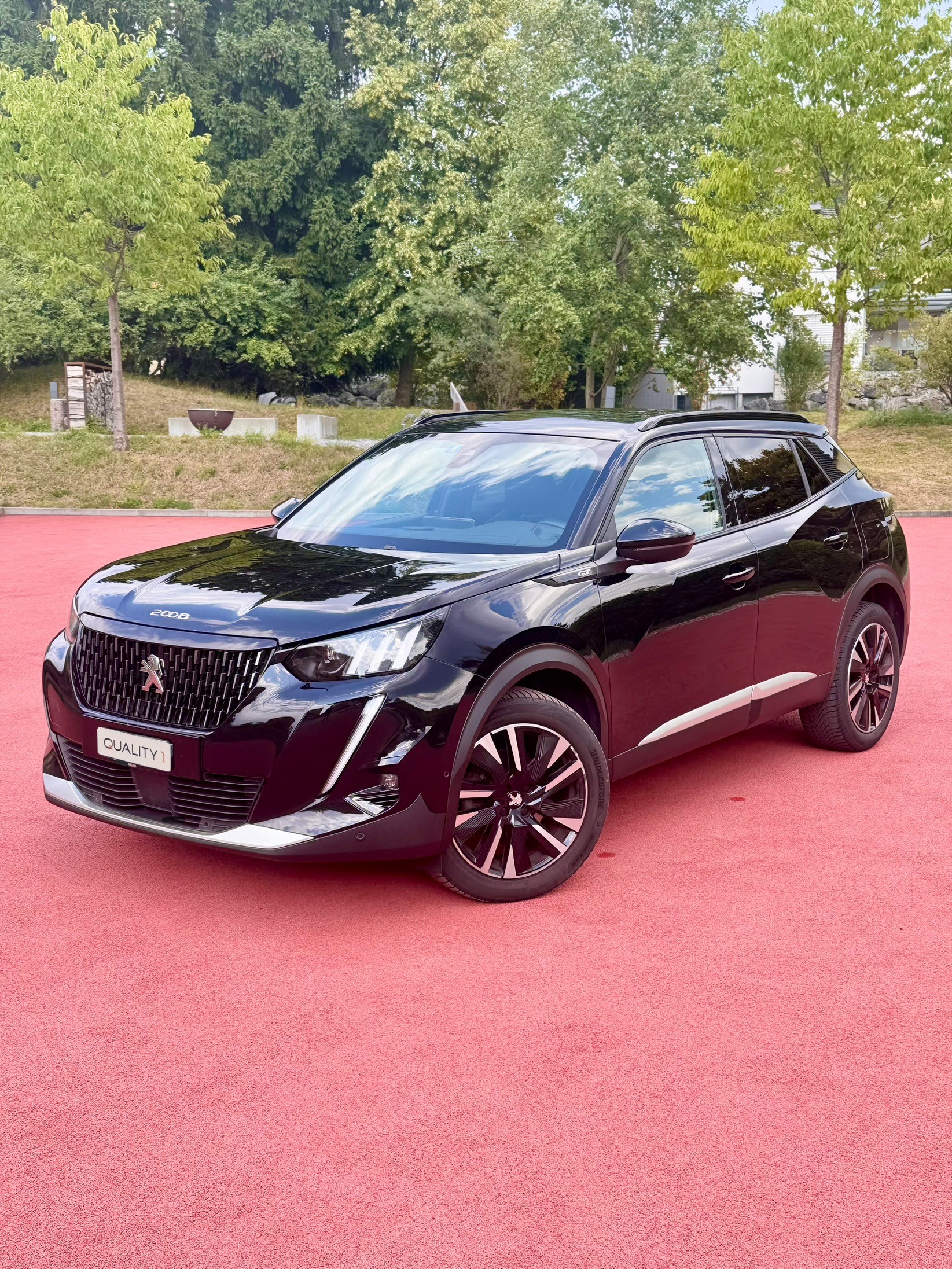PEUGEOT 2008 1.2 PureTech GT EAT8