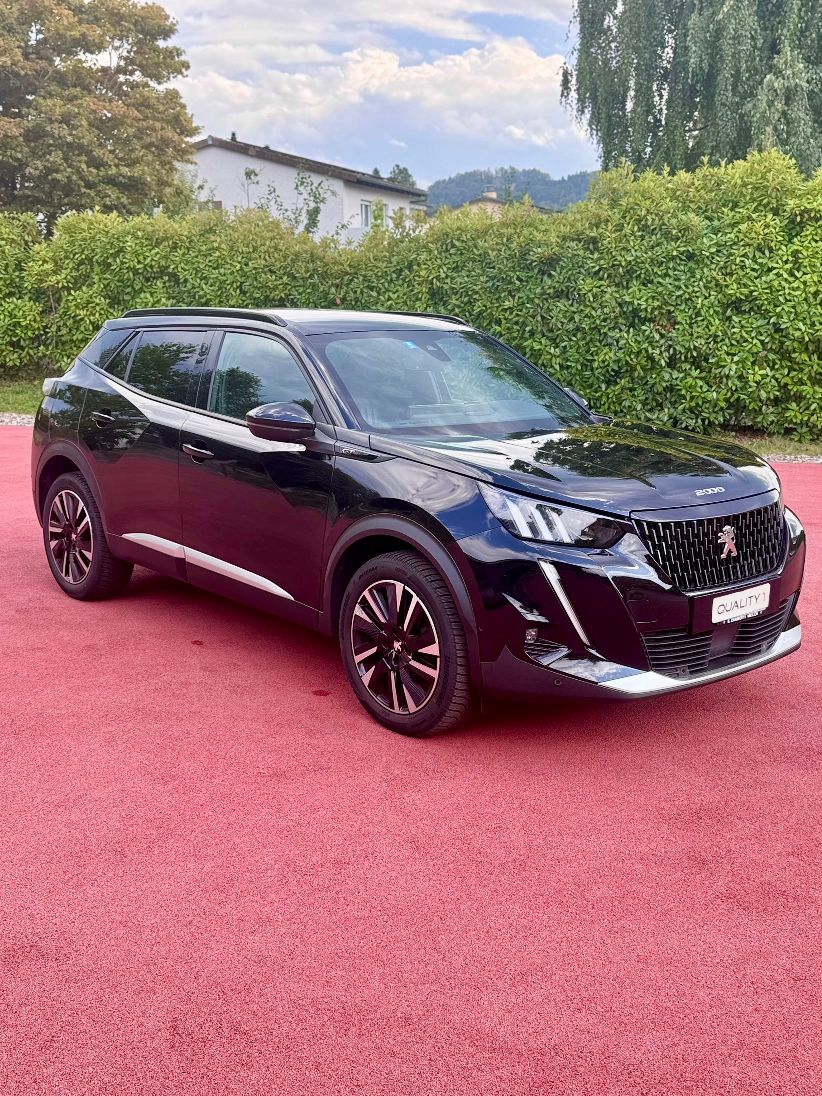 PEUGEOT 2008 1.2 PureTech GT EAT8-showroom-element-2