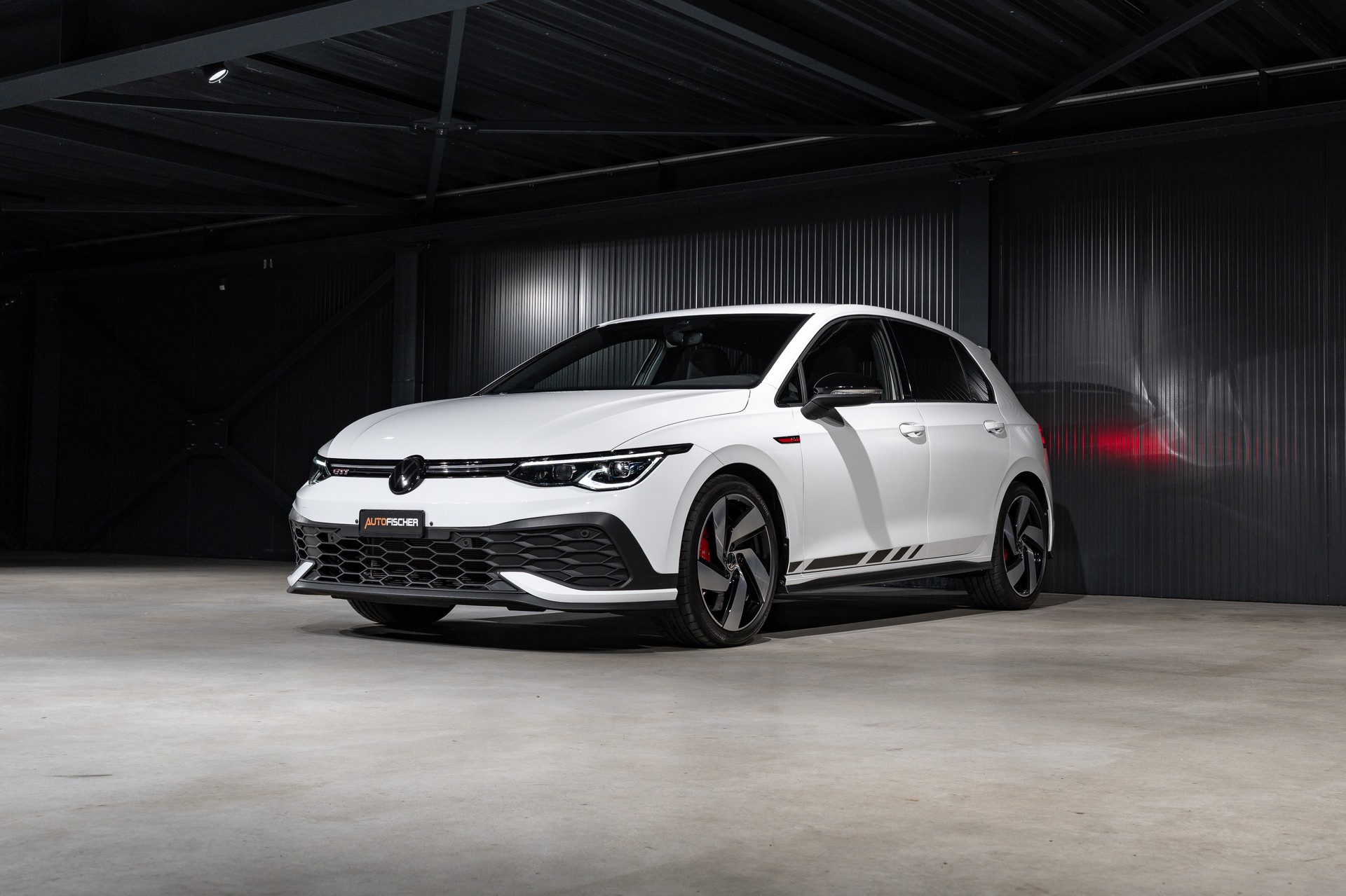 VW Golf 2.0 TSI GTI Clubsport DSG-image-4