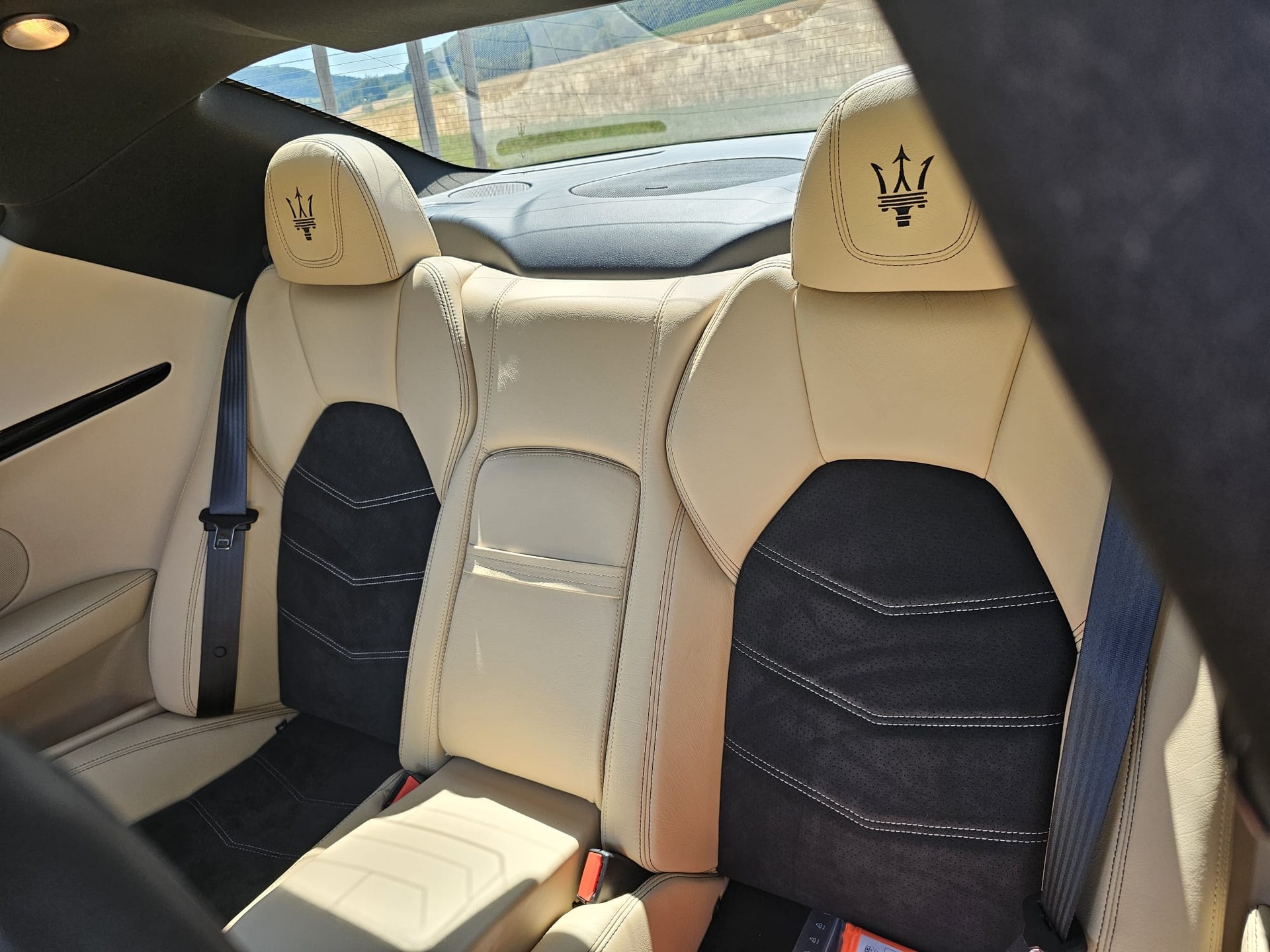 MASERATI GRANTURISMO SPORT AUTOMATICA*FRISCH AB SERVICE UND MFK*-showroom-element-3