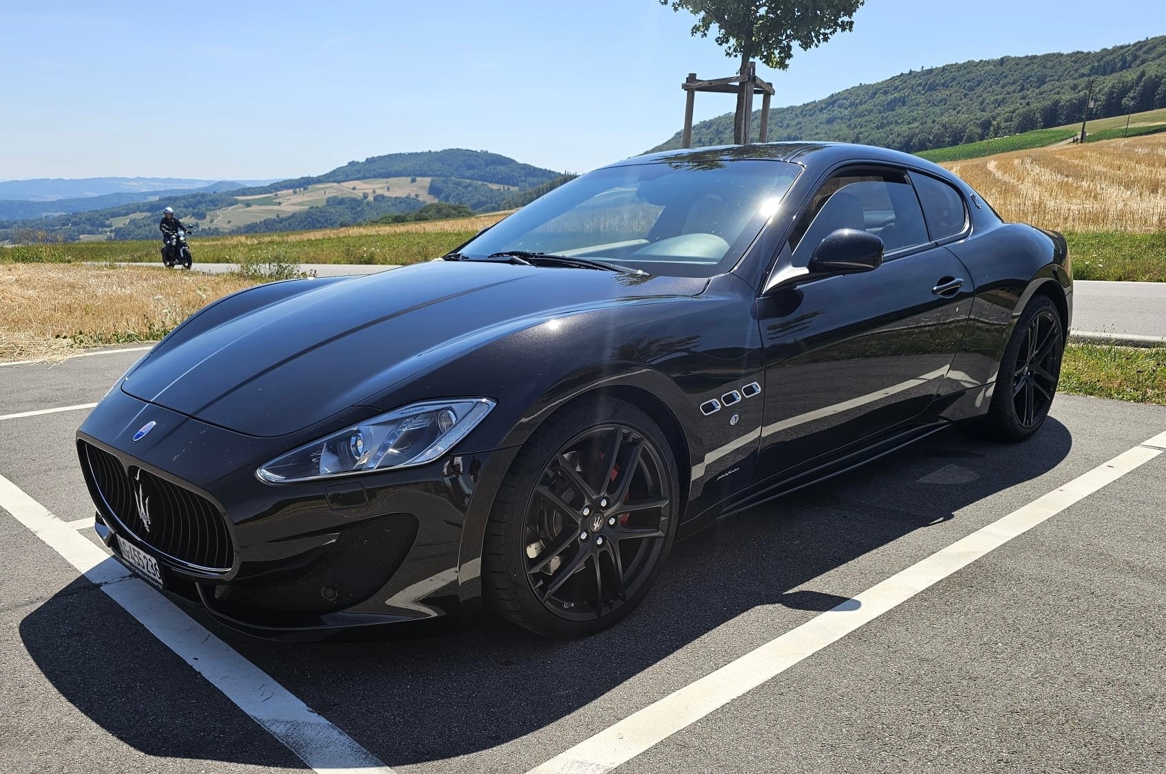 MASERATI GRANTURISMO SPORT AUTOMATICA*FRISCH AB SERVICE UND MFK*-showroom-element-1