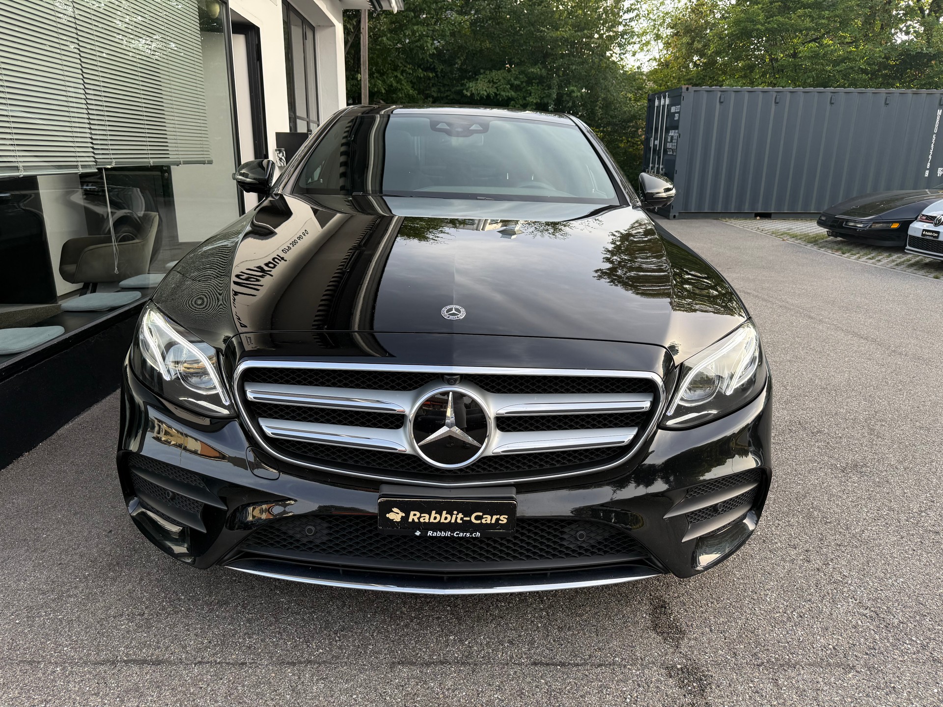 MERCEDES-BENZ E 450 AMG Line 4Matic 9G-Tronic-showroom-element-1