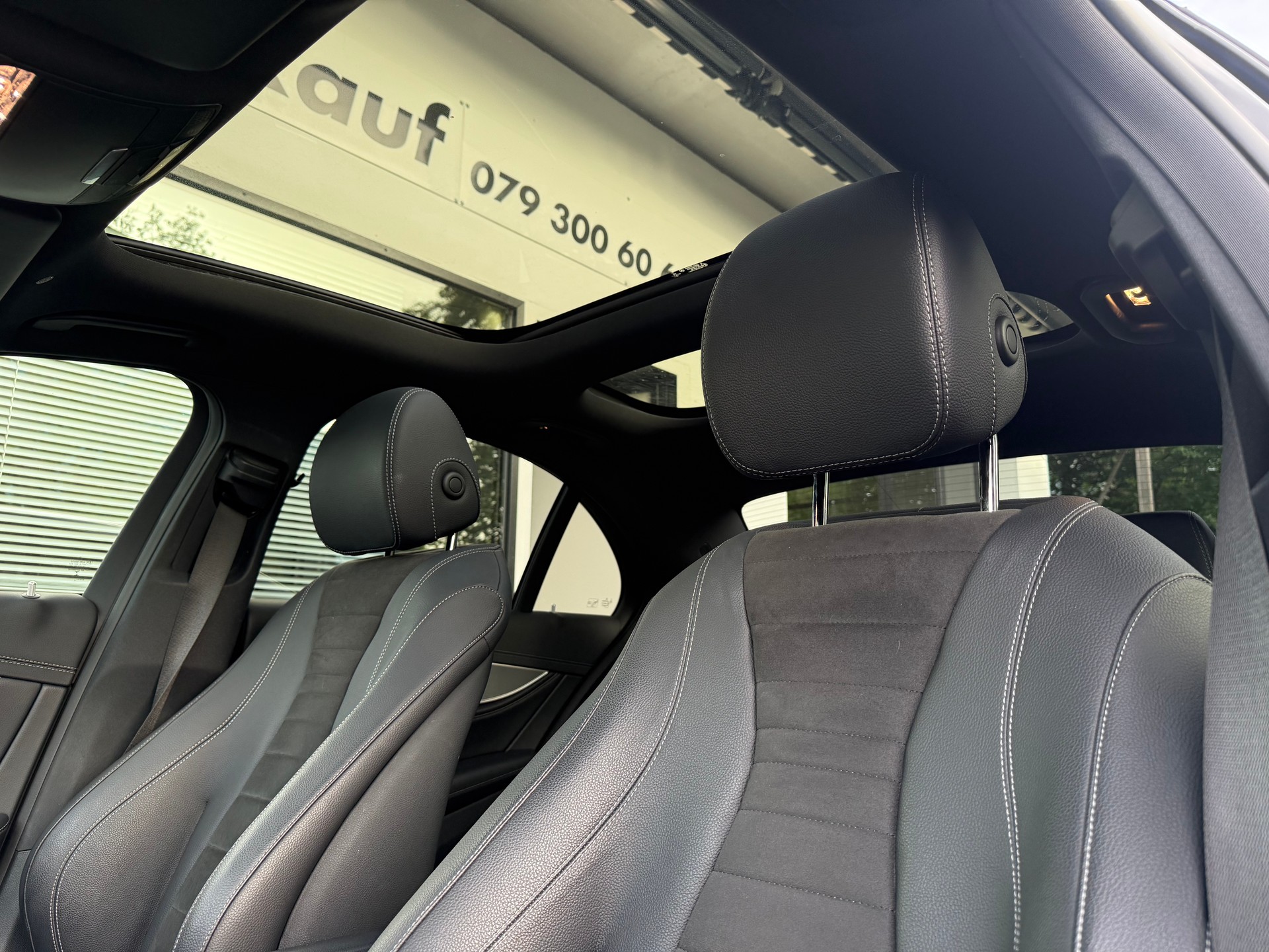 MERCEDES-BENZ E 450 AMG Line 4Matic 9G-Tronic-image-7