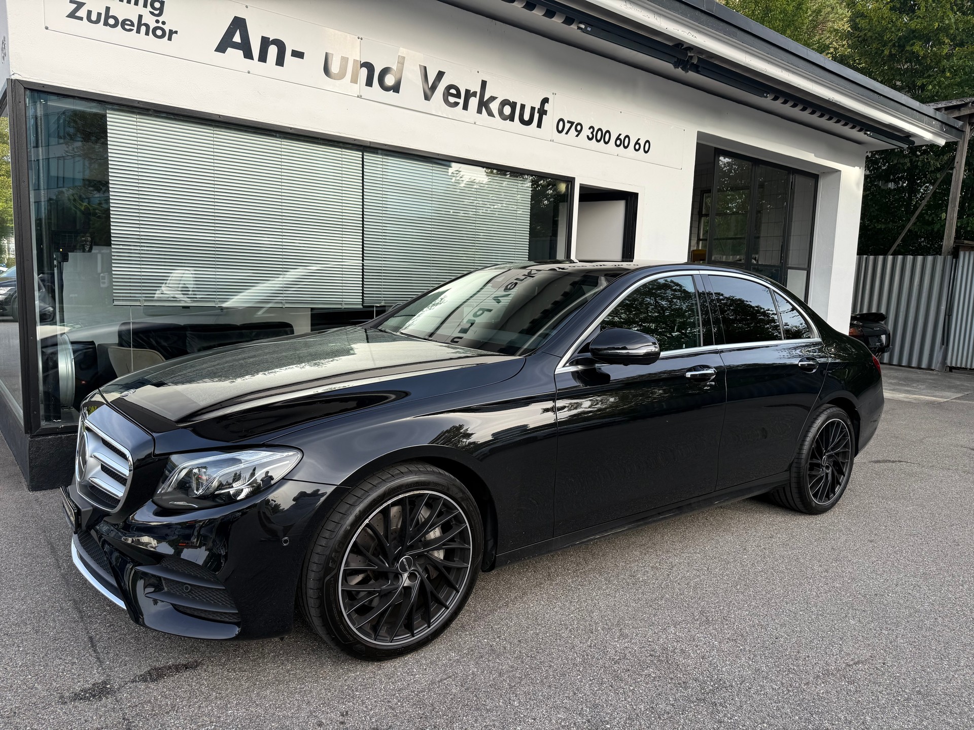 MERCEDES-BENZ E 450 AMG Line 4Matic 9G-Tronic