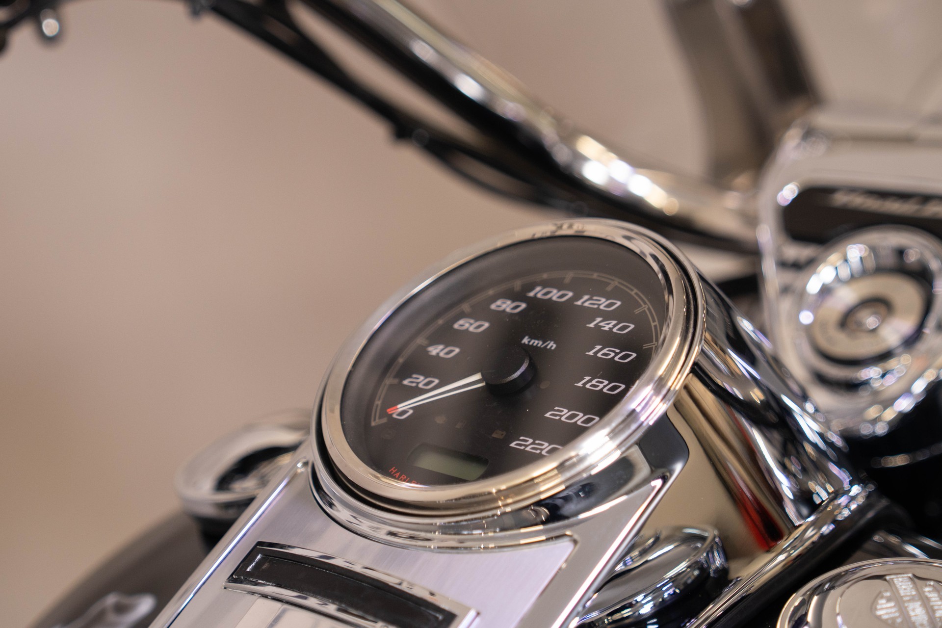 HARLEY-DAVIDSON FLHR Road King 107 ABS-image-5