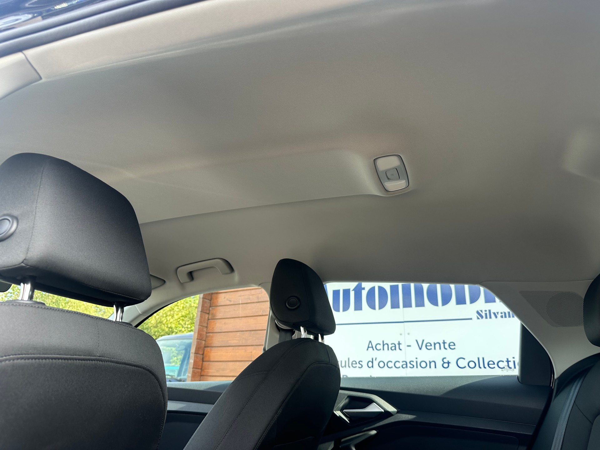 AUDI A1 Sportback 30 TFSI Attraction S-tronic-image-30