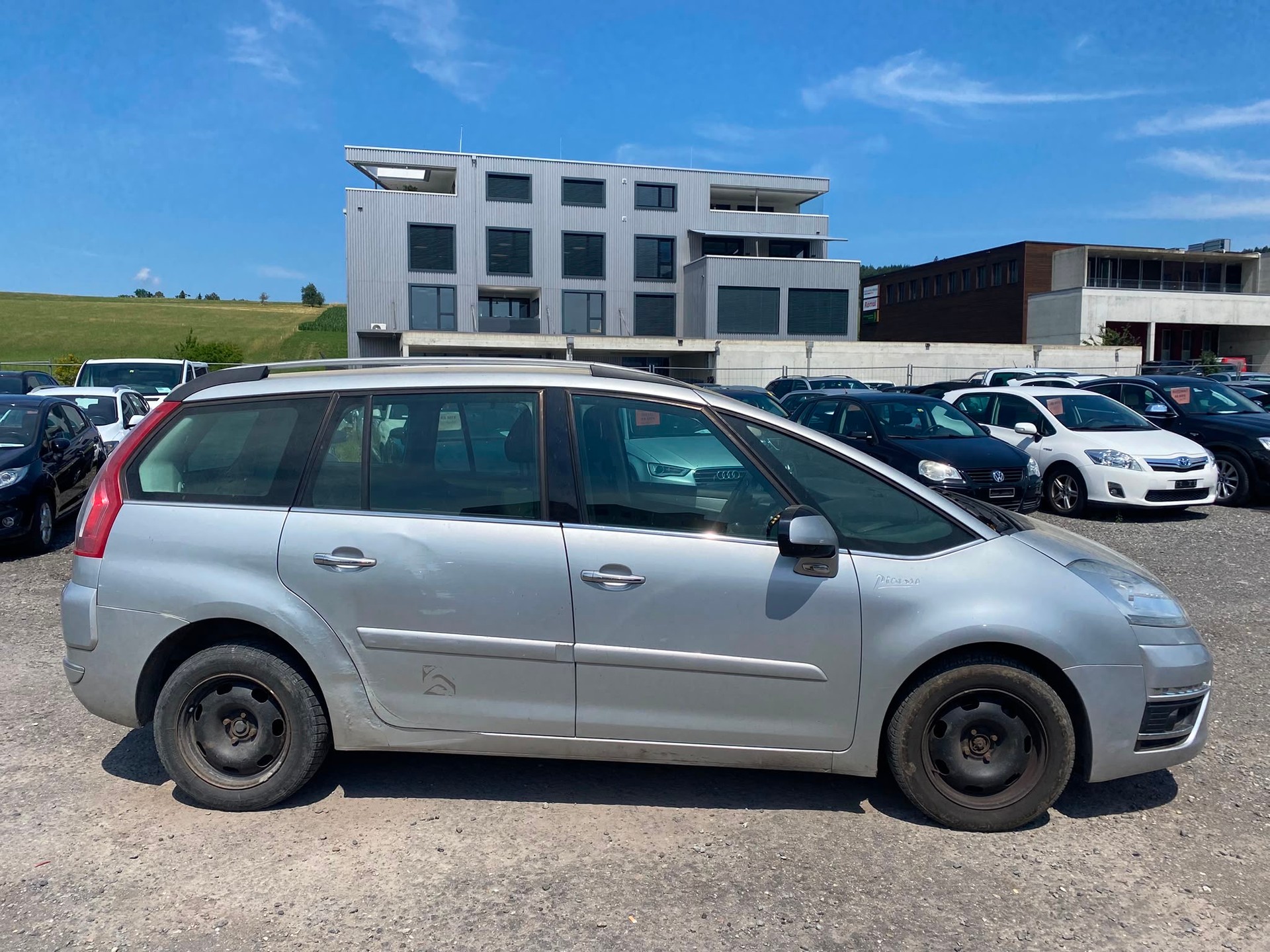 CITROEN Grand C4 Picasso 1.6i 16V Essentiel-image-7