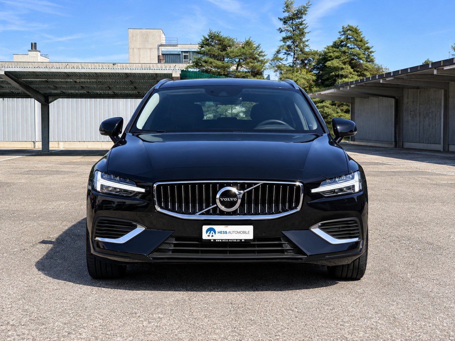 VOLVO V60 T6 eAWD Twin Engine Inscription Expression Geartronic-showroom-element-1