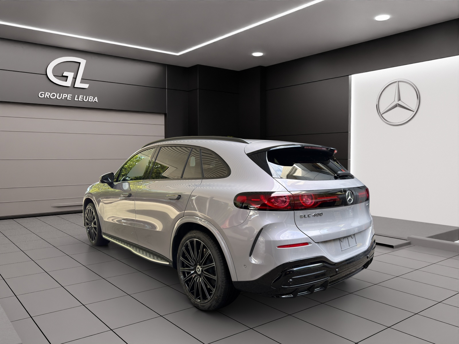 MERCEDES-BENZ GLC 400 4MATIC 94 kWh EQ-showroom-element-3