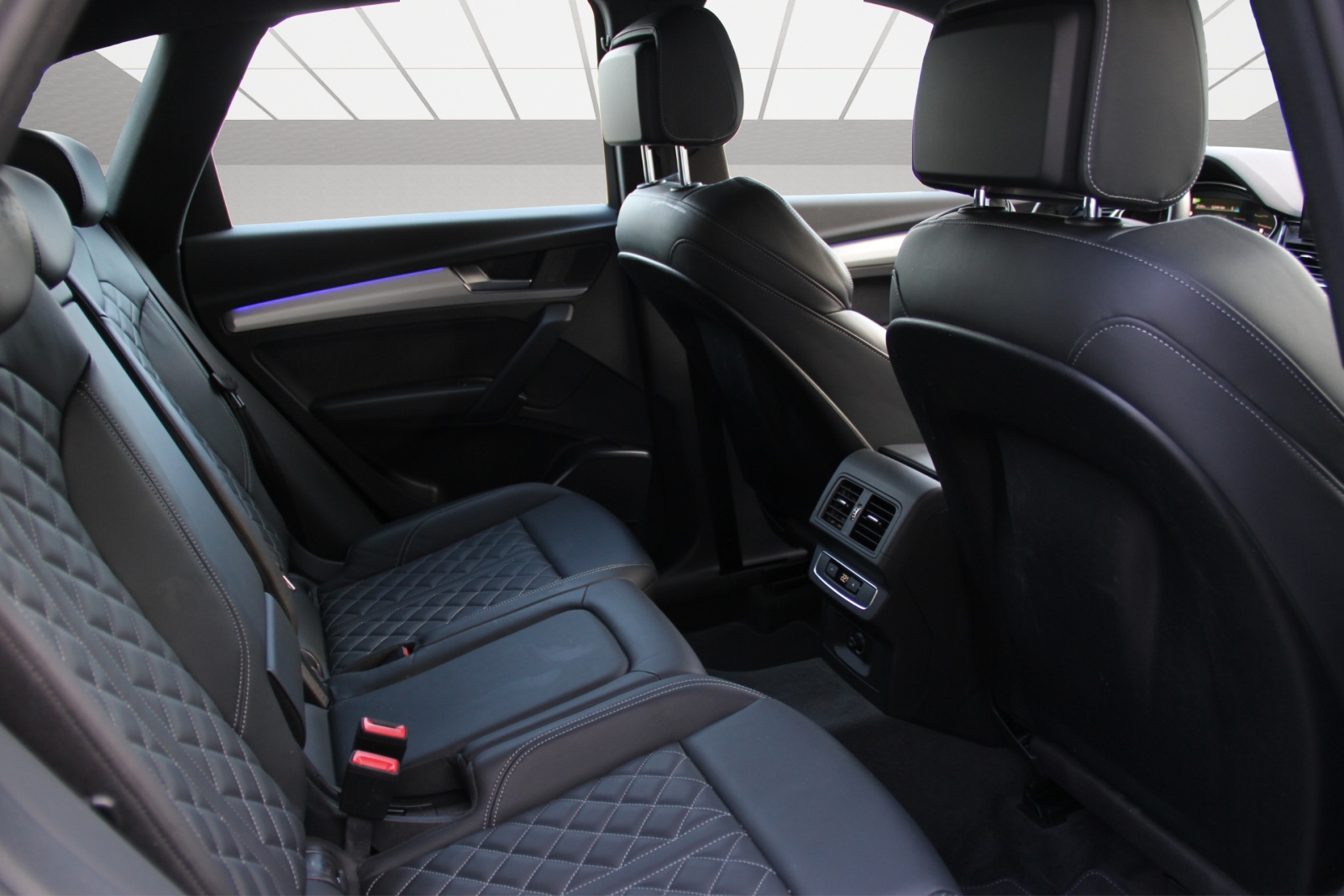 AUDI Q5 50 TDI advanced quattro tiptronic-image-11