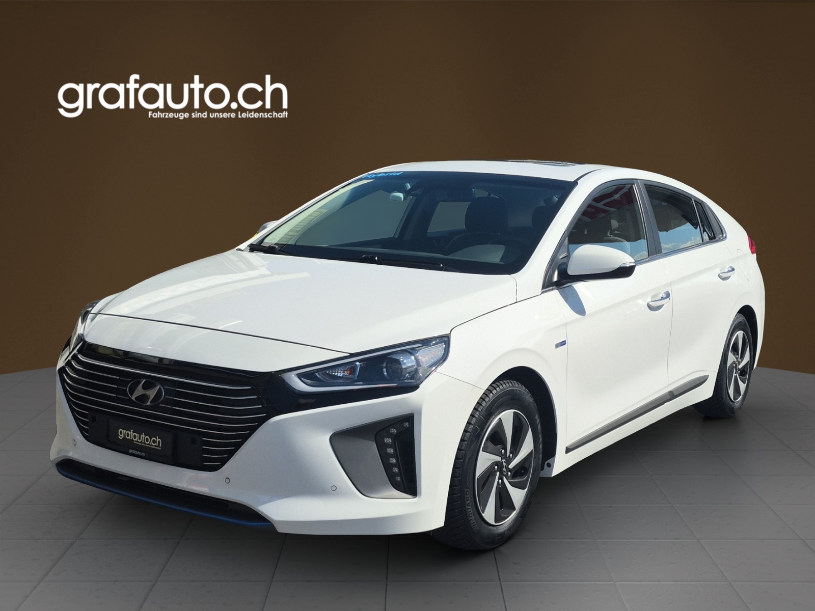 HYUNDAI Ioniq 1.6 GDi HEV Launch Plus-image-1