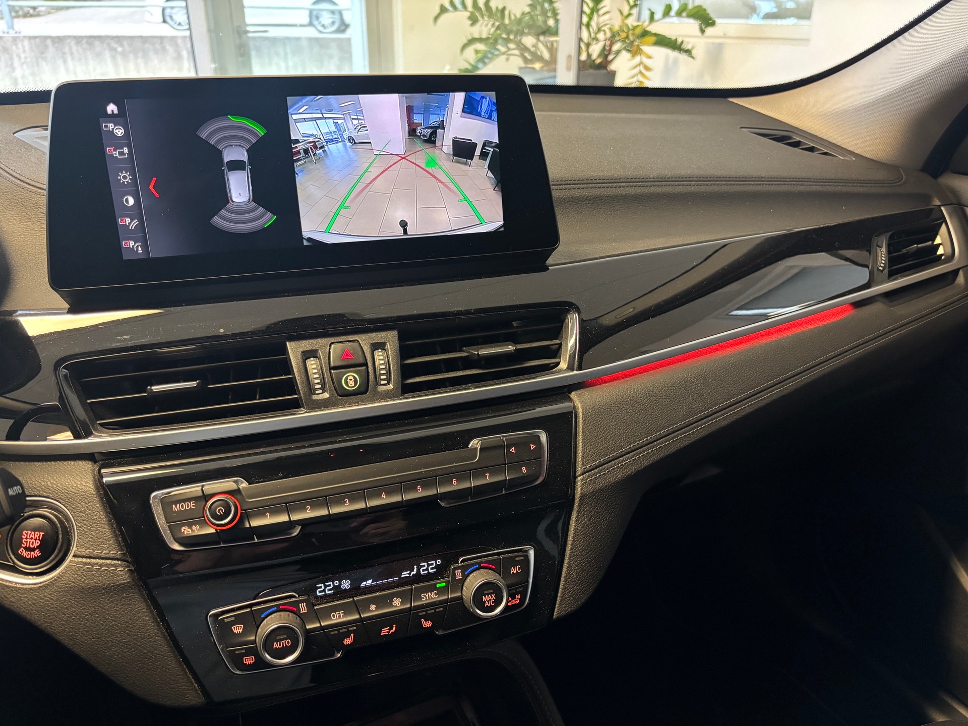BMW X1 xDrive 18d Sport Line Steptronic-image-9