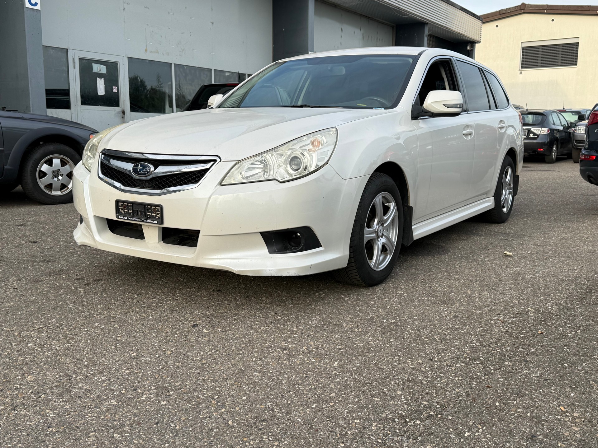 SUBARU Legacy 2.0i Swiss AWD-image-2