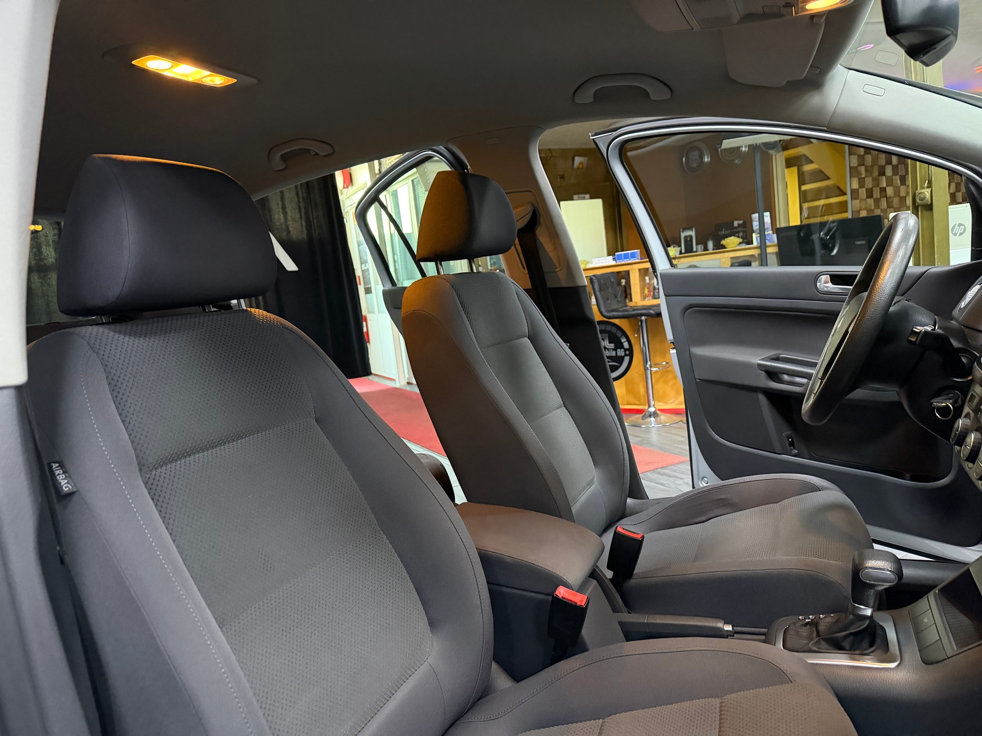 VW Golf Plus 2.0 FSI Comfortline-image-7
