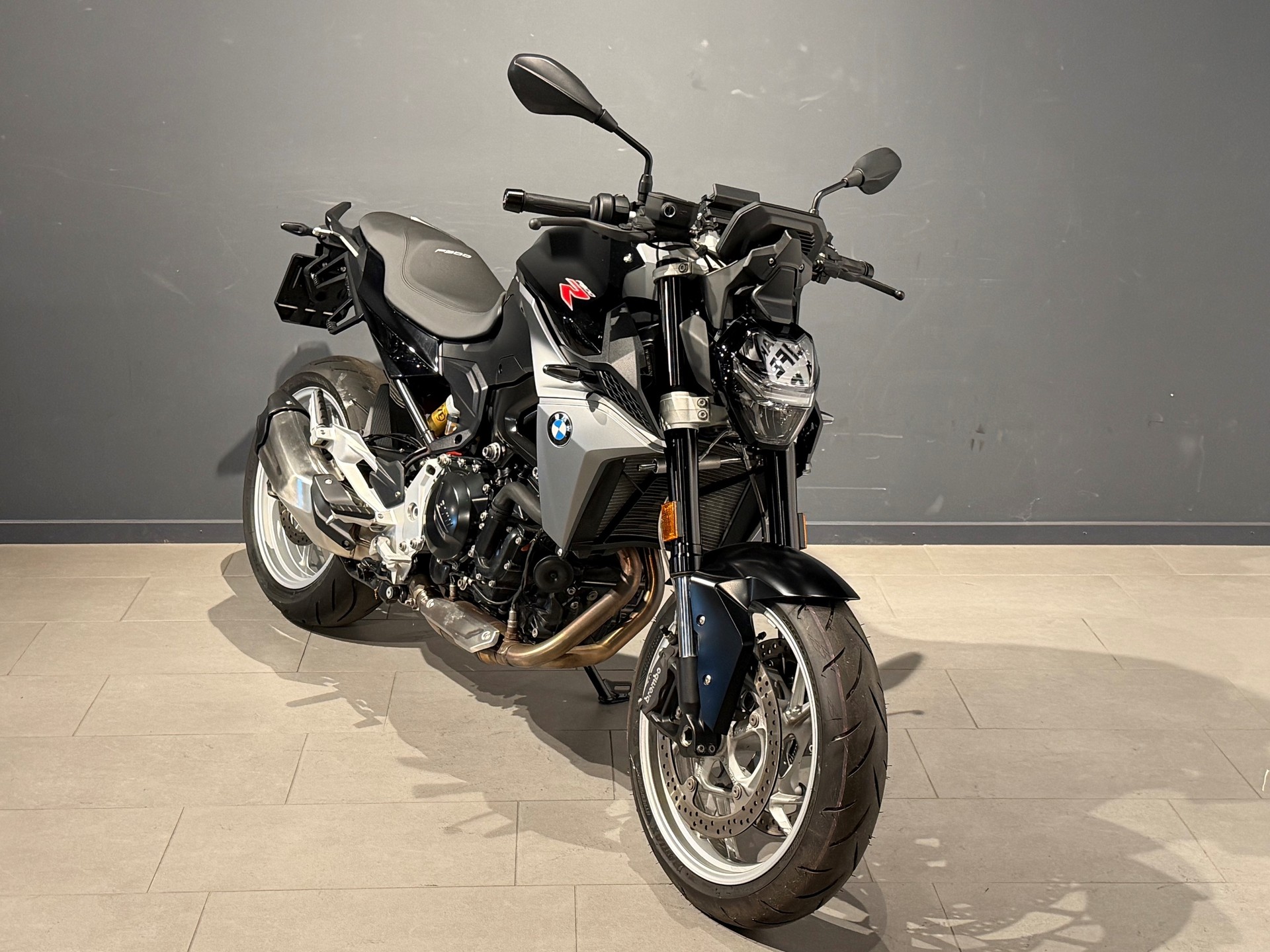 BMW F 900 R A2 (35kW) ABS-showroom-element-1