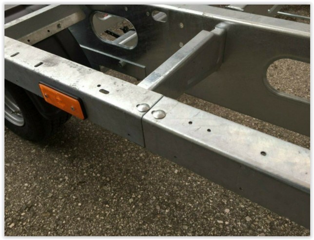 AUTOTRAILER Châssis Tridem L8400-image-4