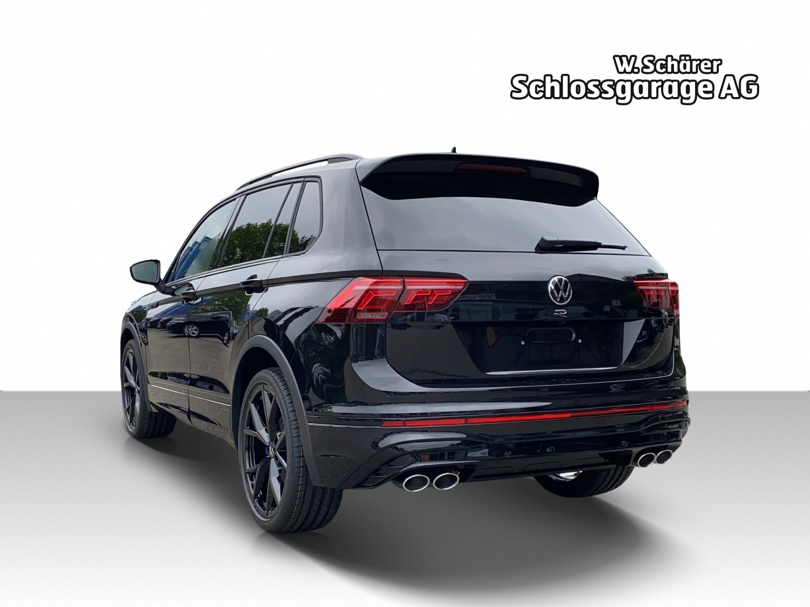VW Tiguan 2.0TSI R 4Motion DSG-showroom-element-2