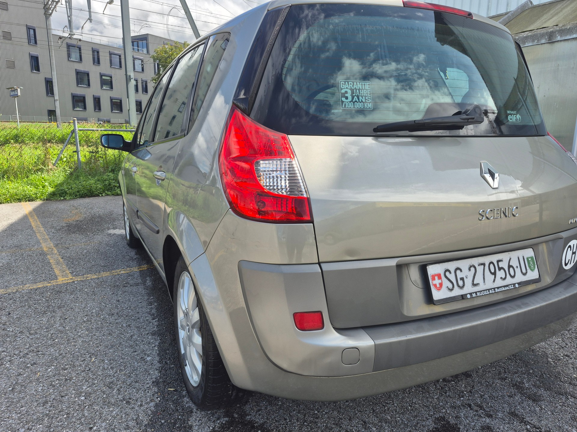 RENAULT Scénic 2.0 16V Expression-image-8