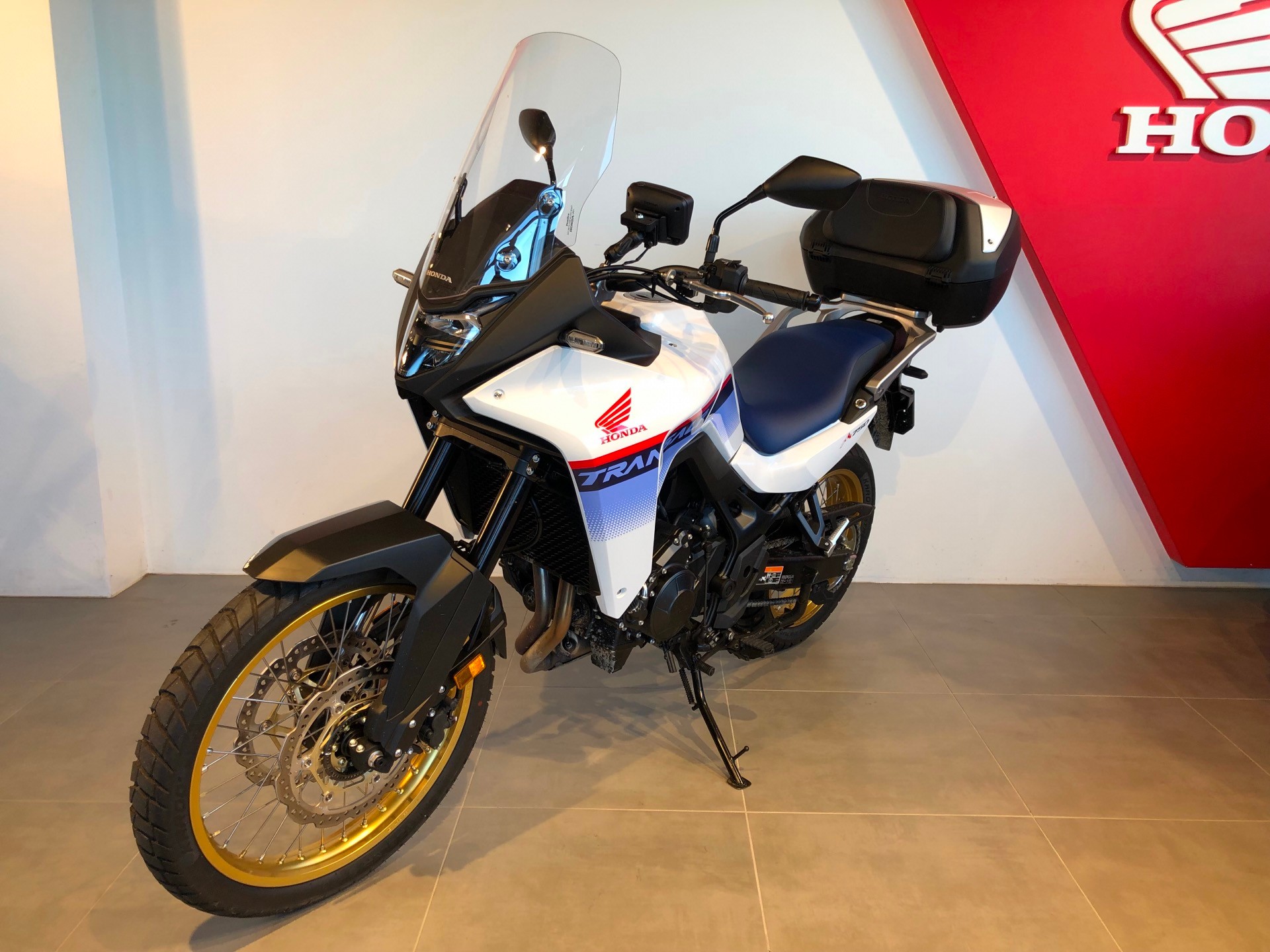 HONDA XL 750 Transalp-image-1