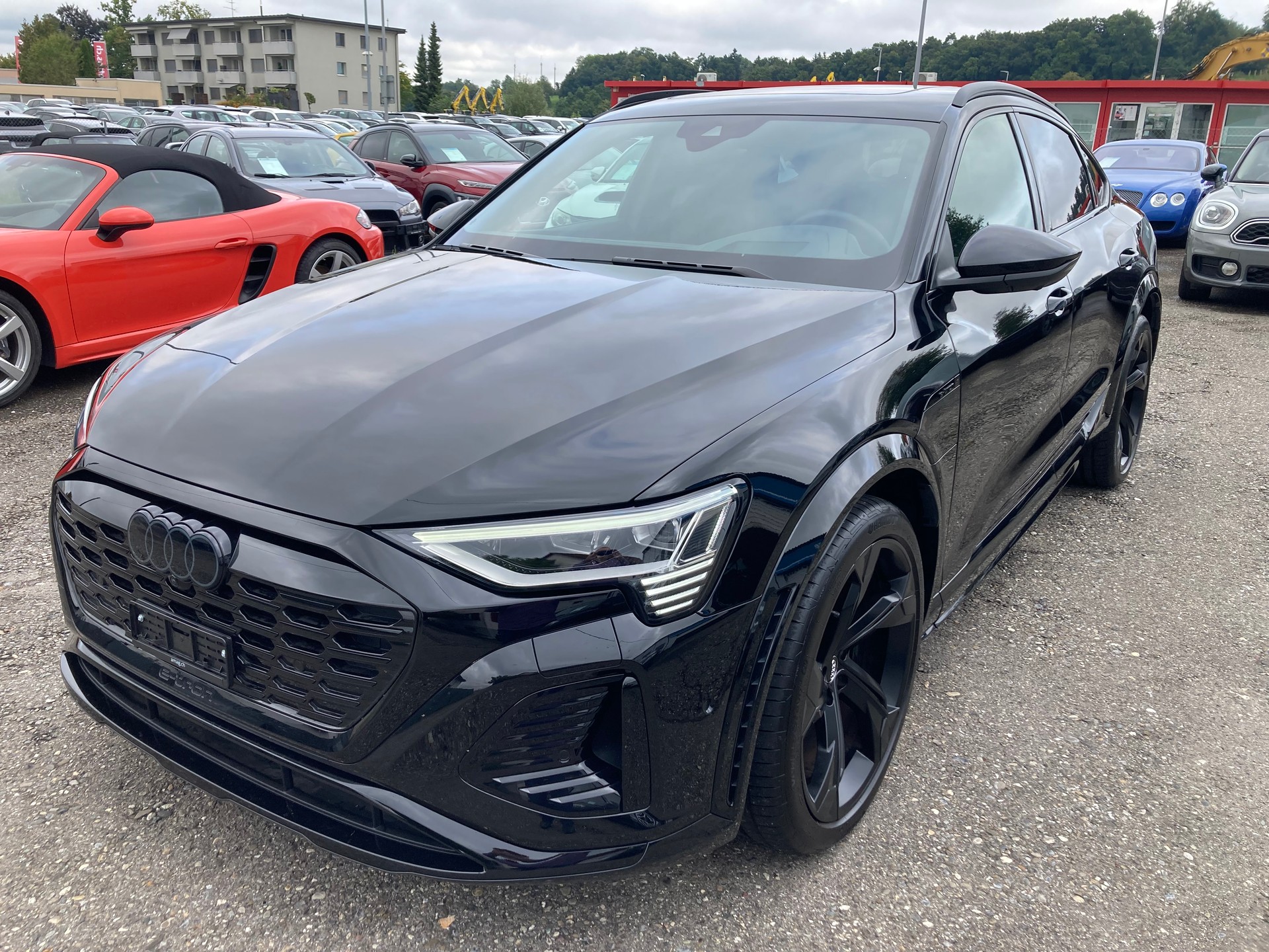 AUDI SQ8 Sportback e-tron quattro