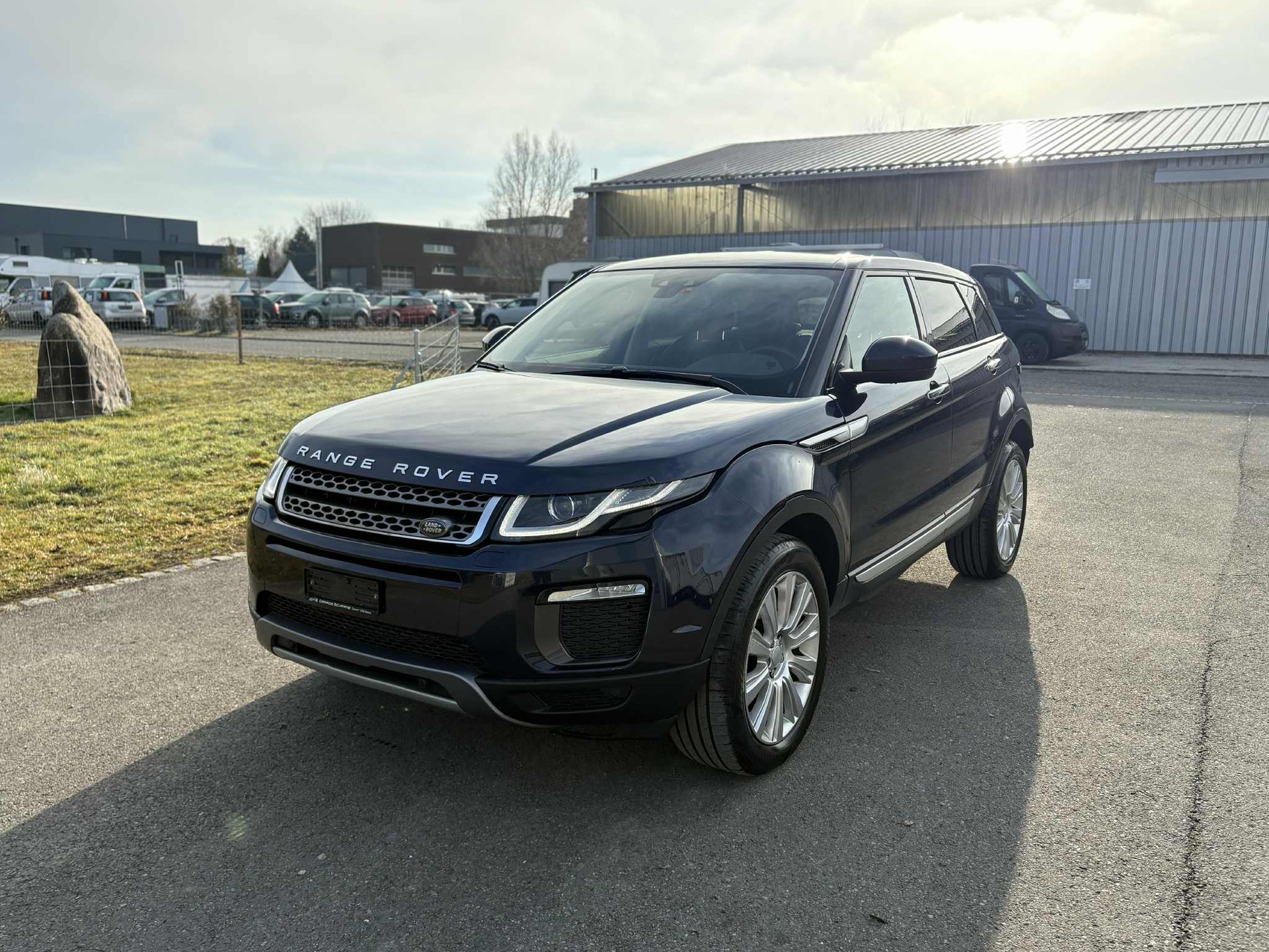 LAND ROVER Range Rover Evoque 2.0 Si4 HSE AT9-image-1