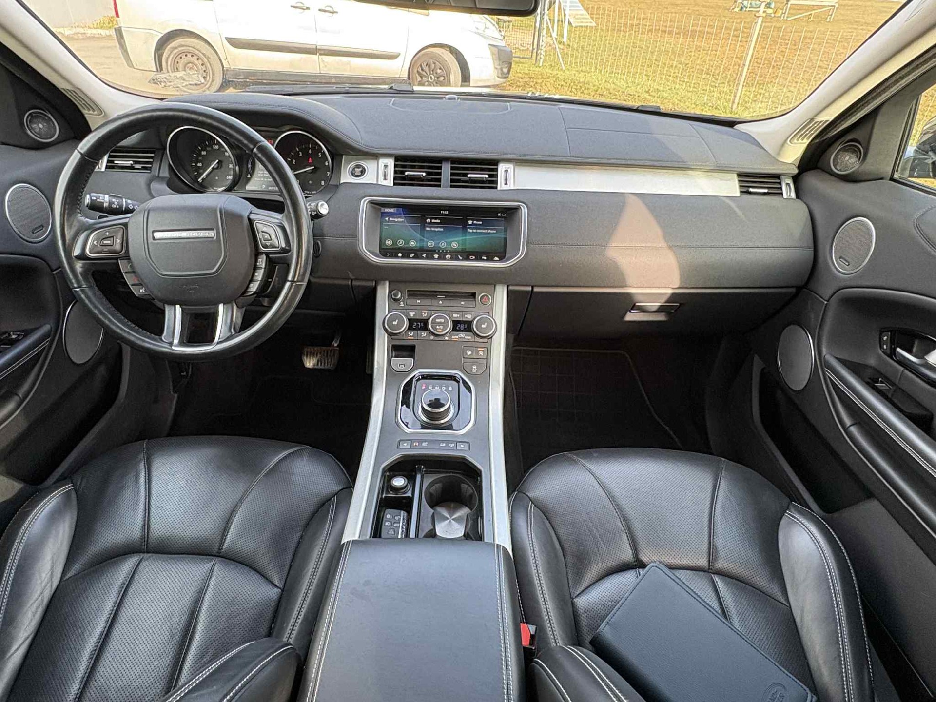 LAND ROVER Range Rover Evoque 2.0 Si4 HSE AT9-image-3