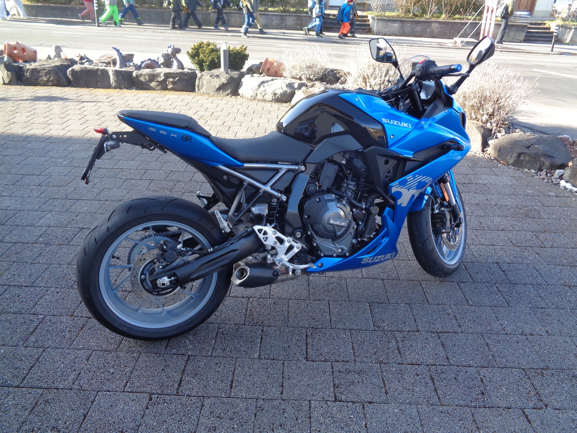 SUZUKI GSX 8 R (35kW)-image-2