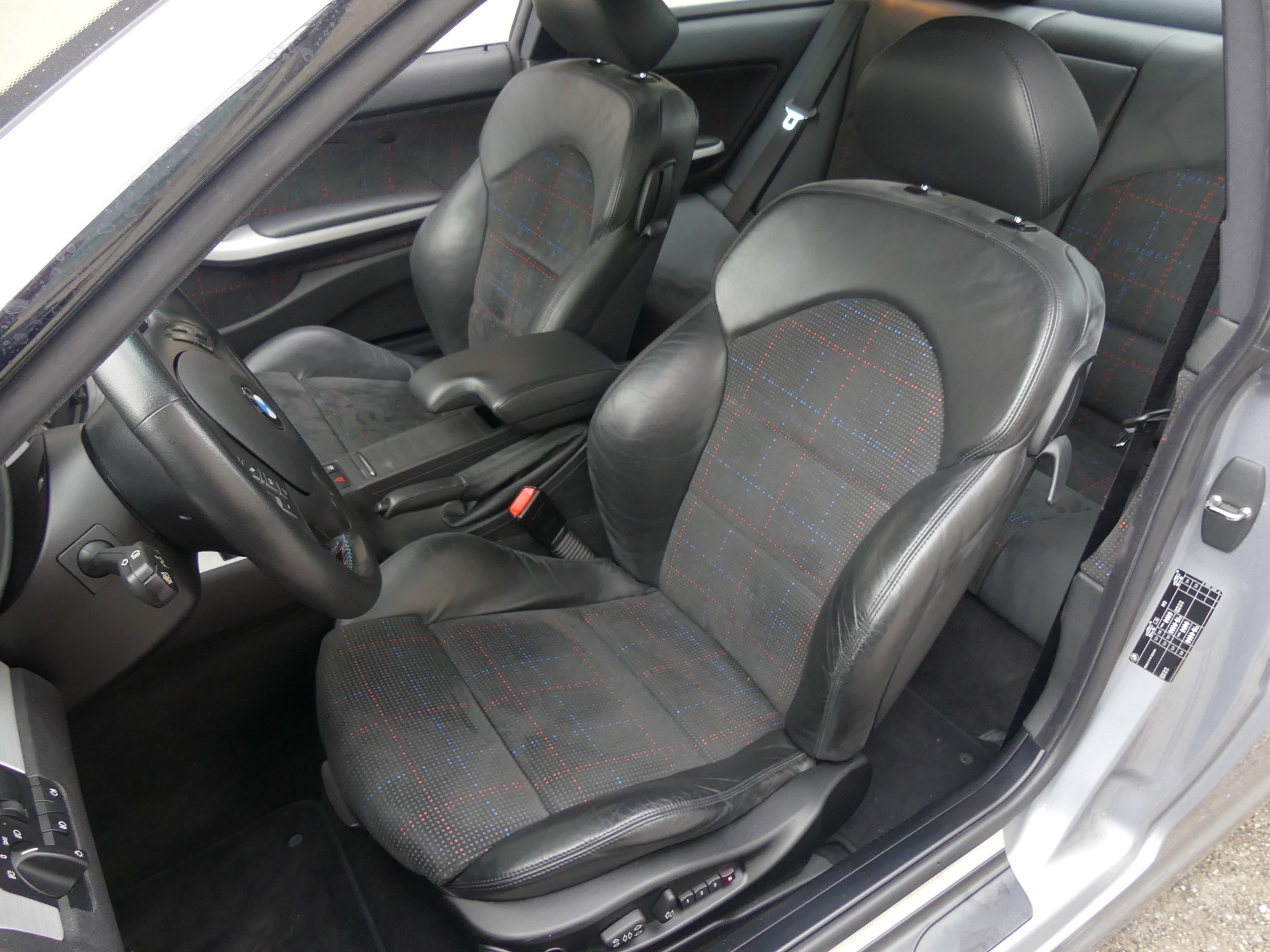 BMW M3-image-10
