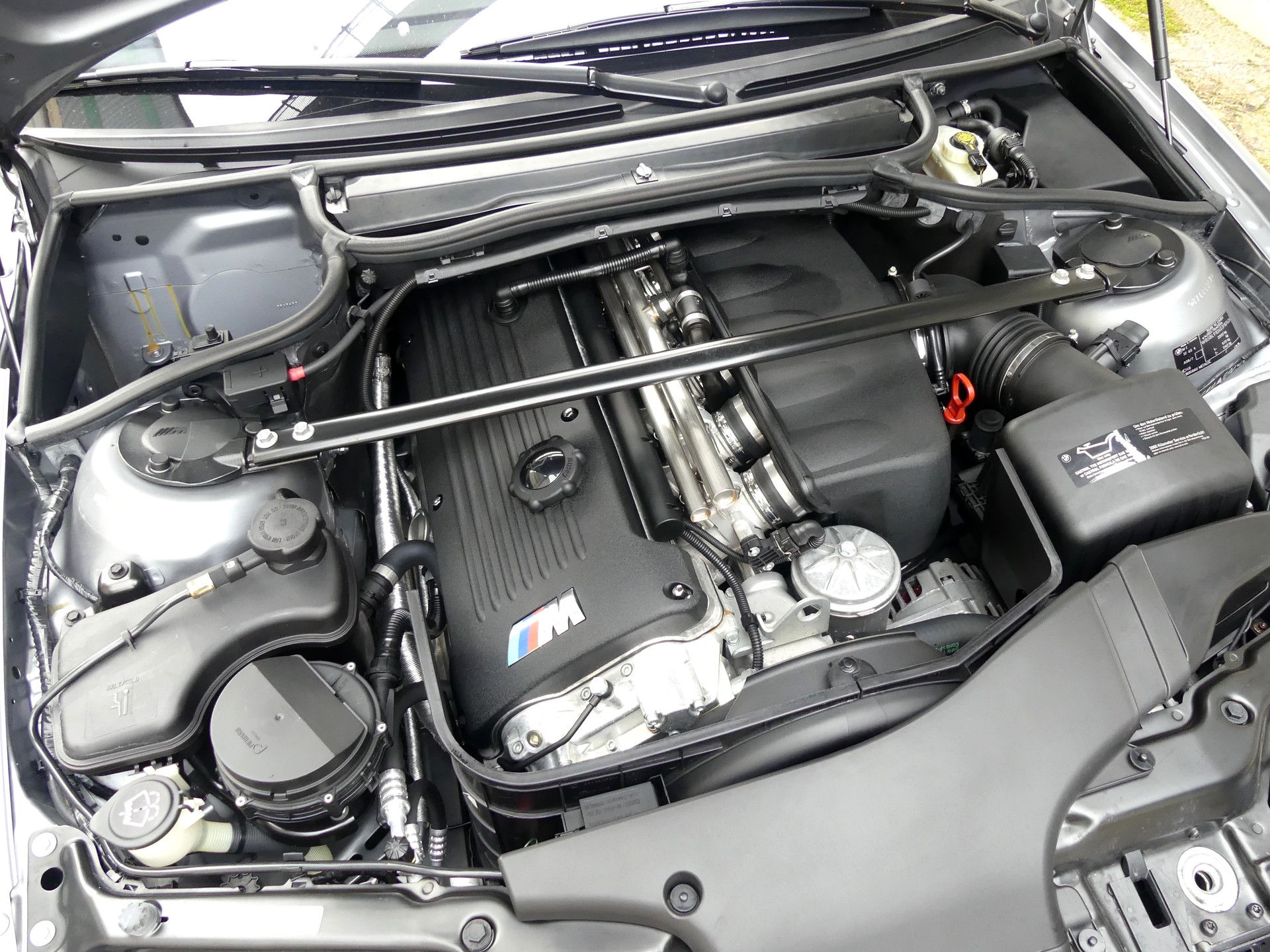 BMW M3-image-8