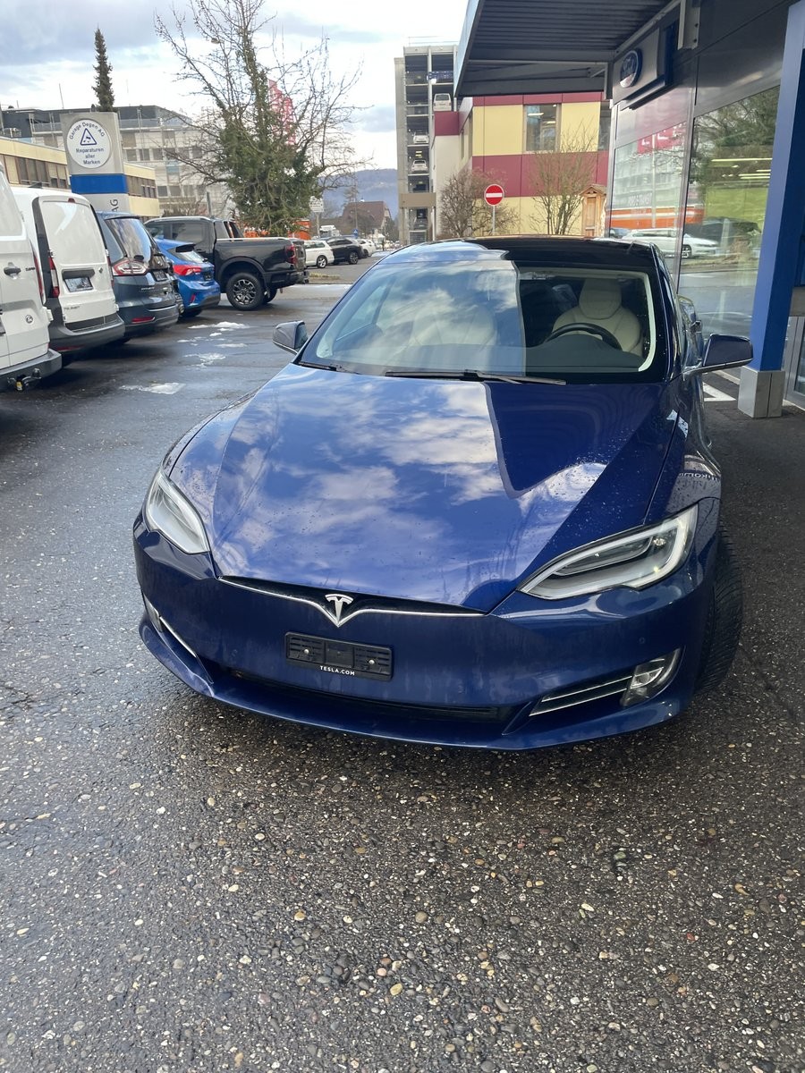 TESLA Model S 100 D-image-10