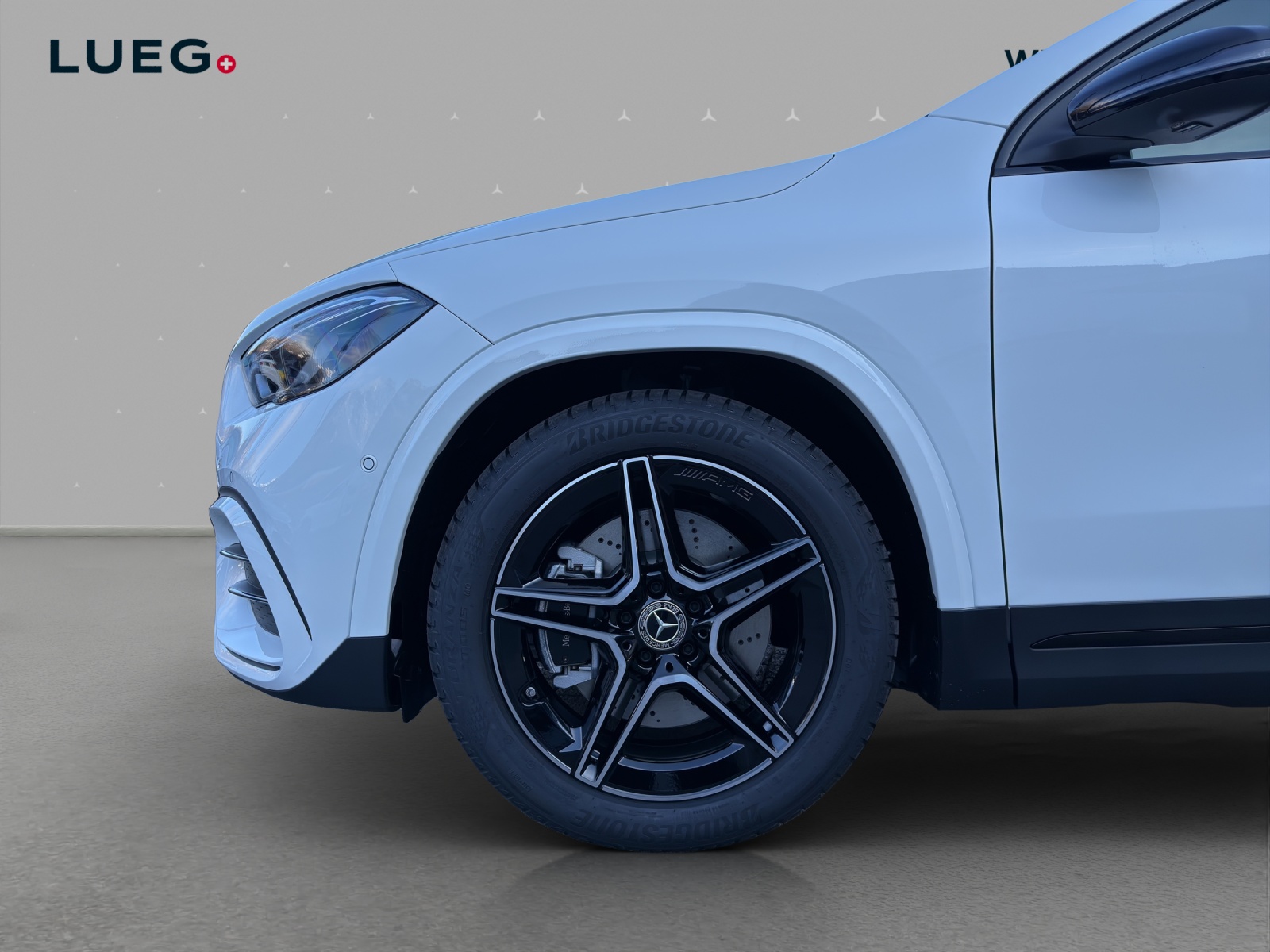 MERCEDES-BENZ GLA 250 4Matic 8G-DCT Swiss Star-image-6