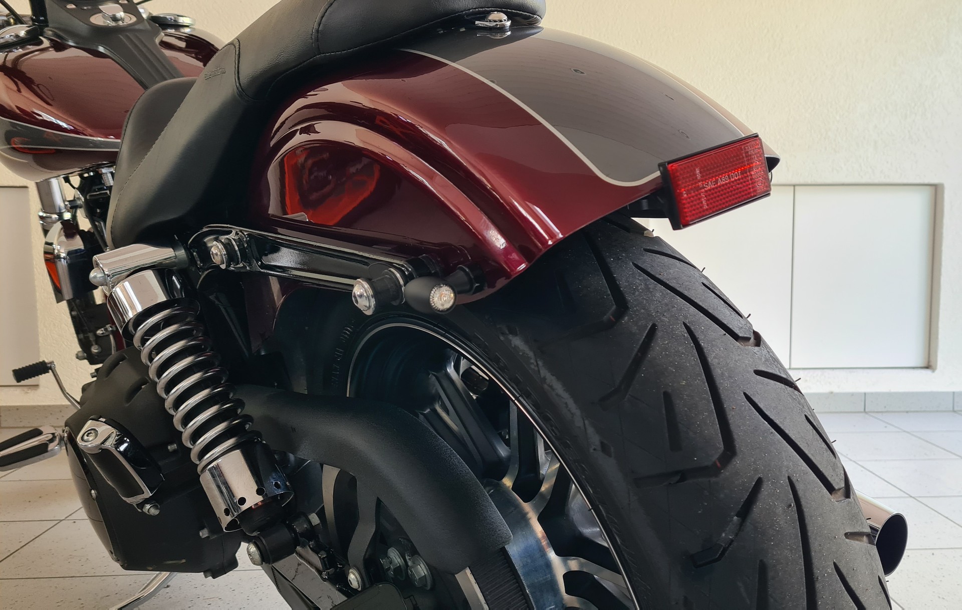HARLEY-DAVIDSON FXDBB Dyna Street Bob Special 103 ABS-image-11