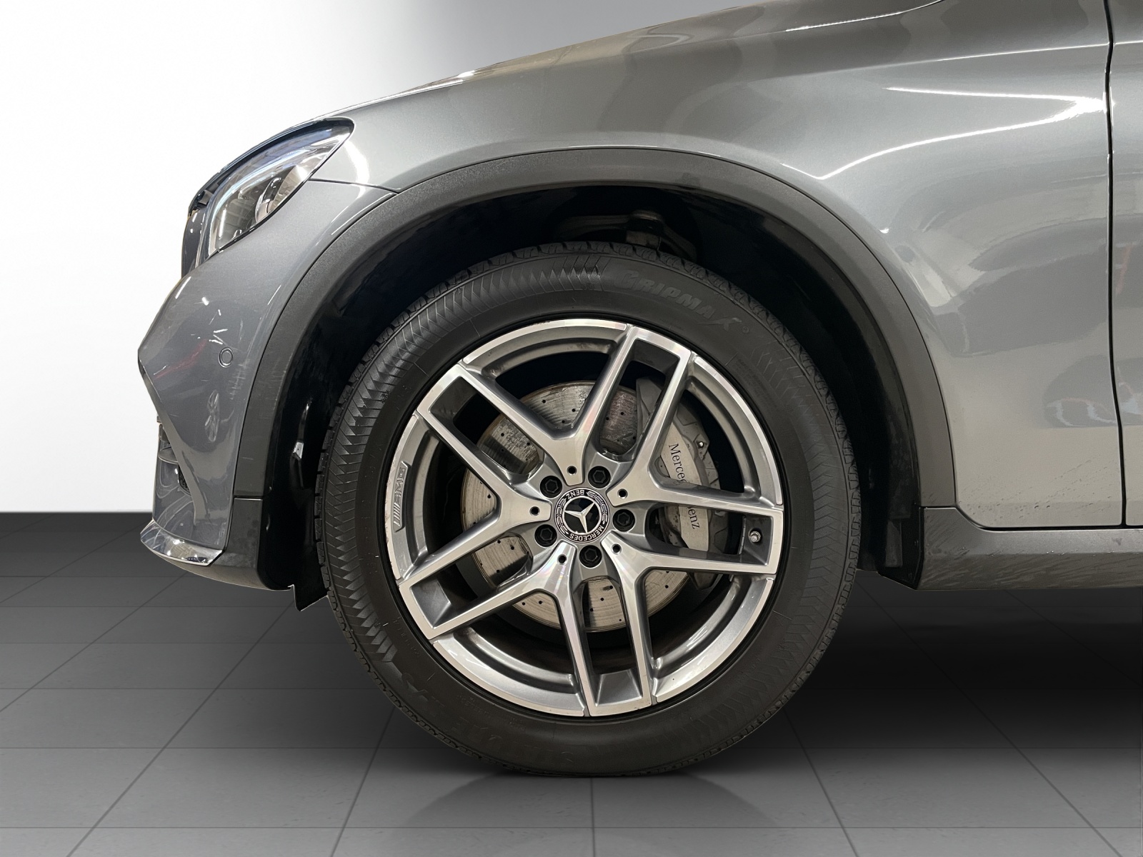 MERCEDES-BENZ GLC 250 AMG Line 4Matic 9G-Tronic-image-5