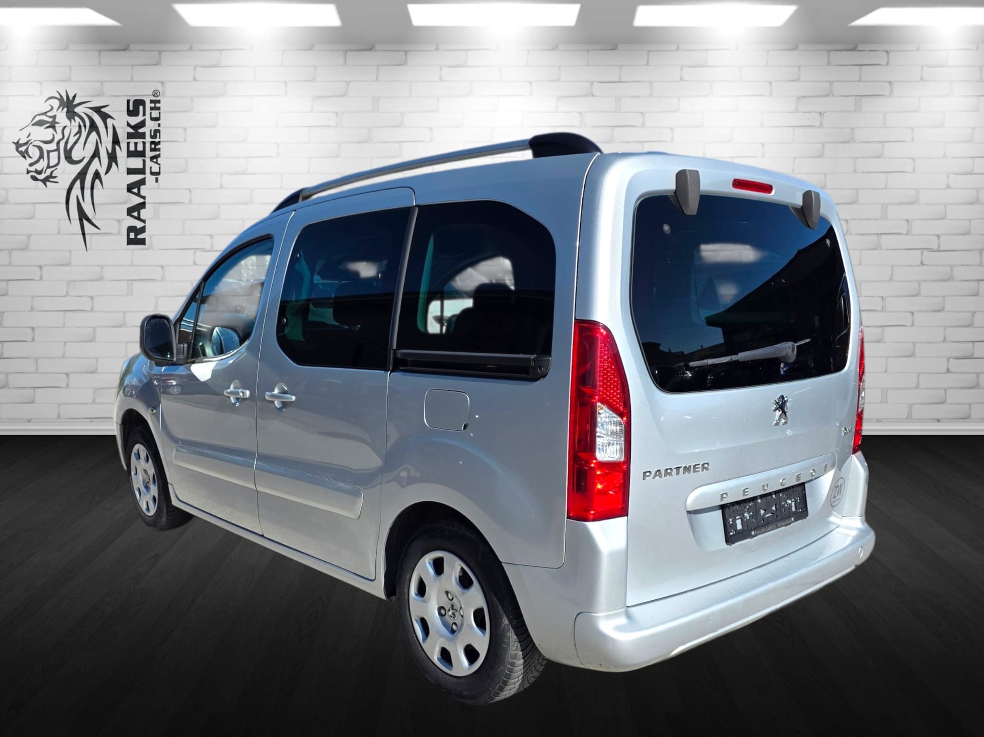 PEUGEOT Partner 1.6 Trendy Clim (Pack)-showroom-element-3