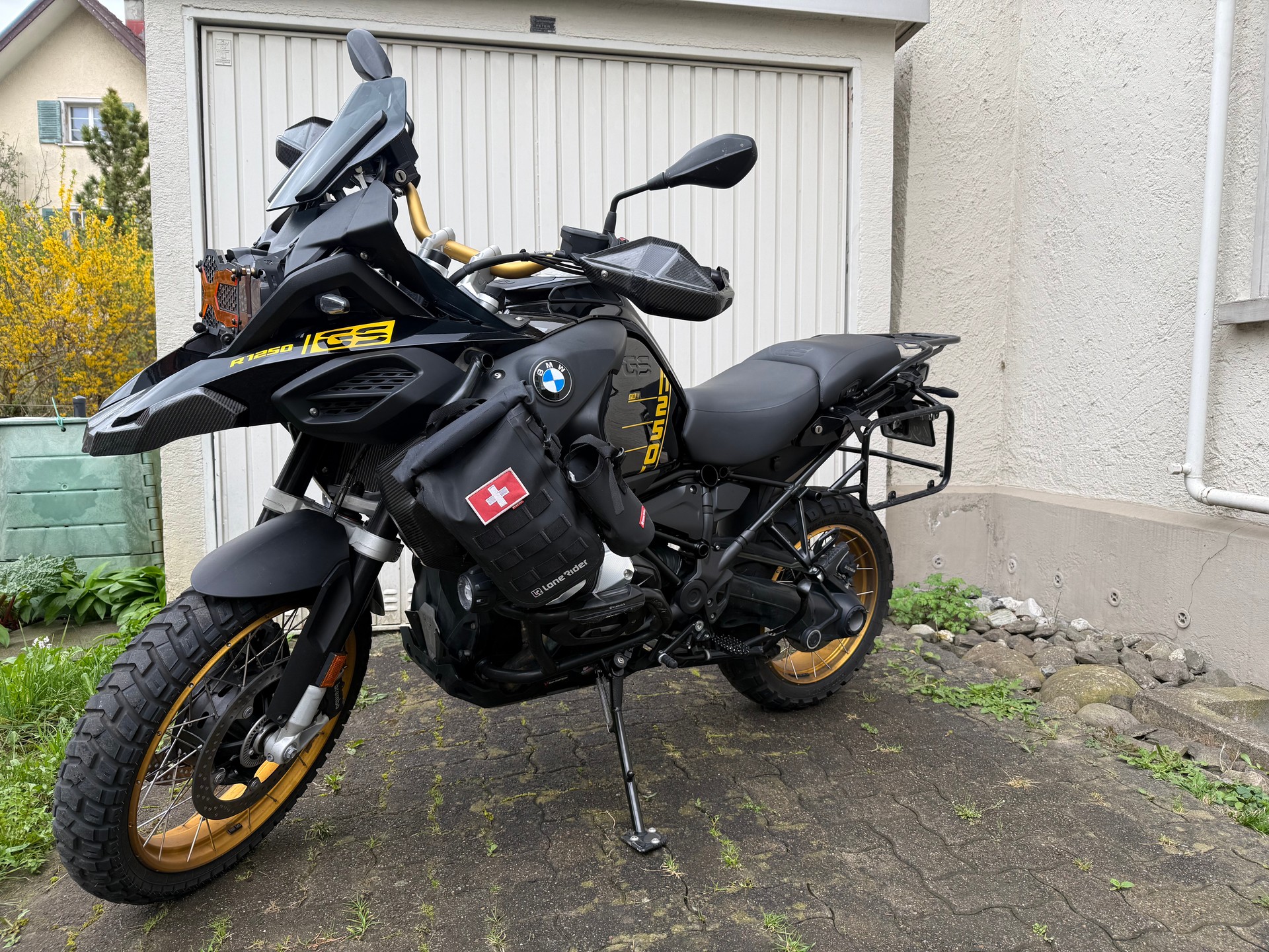 BMW R 1250 GS Adventure | Option 719 | 40 Years Anniversary Edition | Garantie bis 02/27-image-2