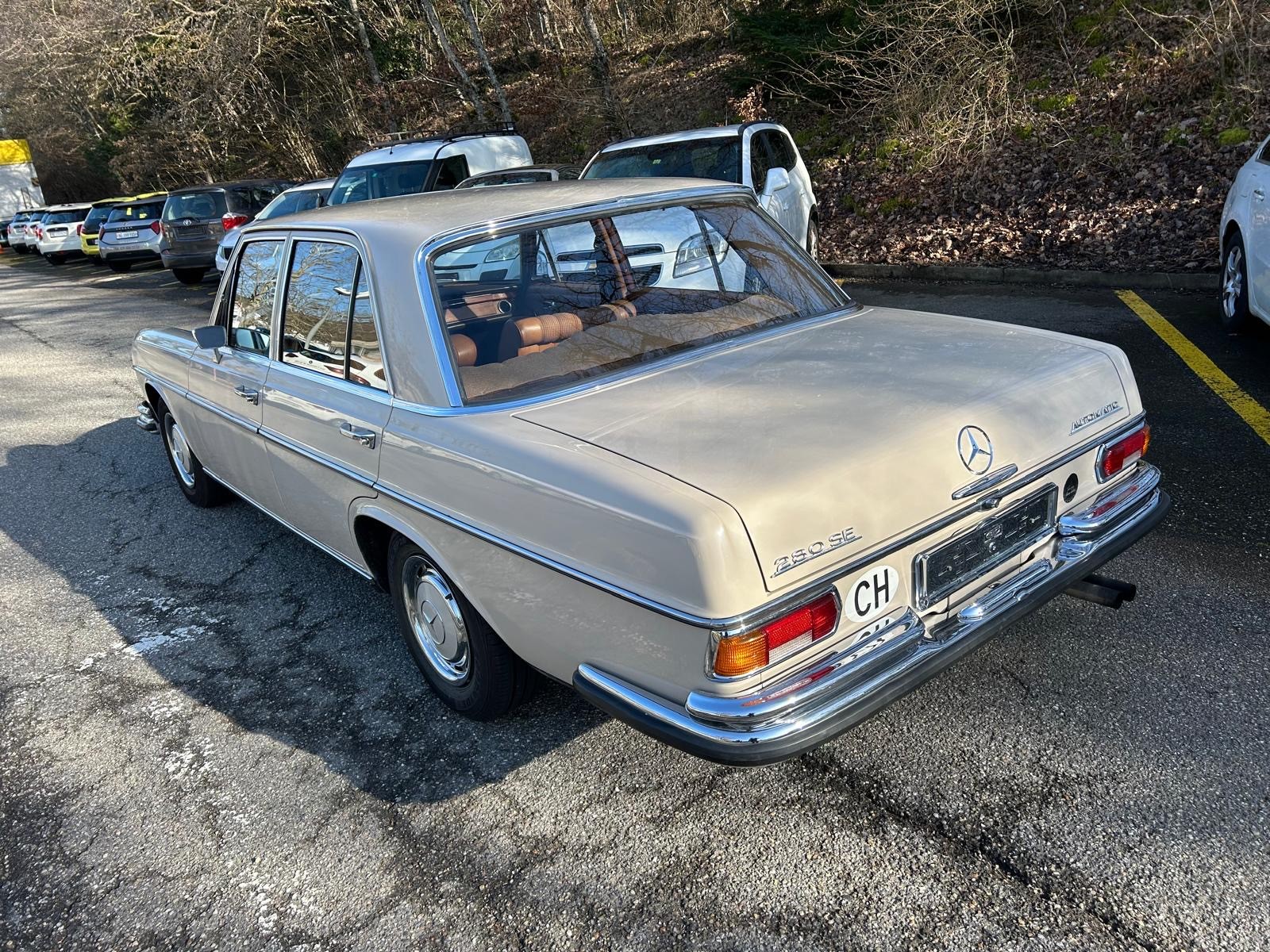 MERCEDES-BENZ SE 280-image-3