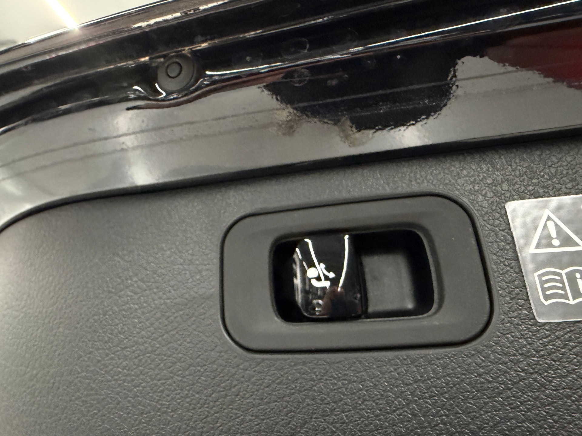 MERCEDES-BENZ C 300 AMG Line 4matic Kombi *CH-Auto*MSI Garantie bis 03.27*Frisch ab Service*Gratis Service*-image-28