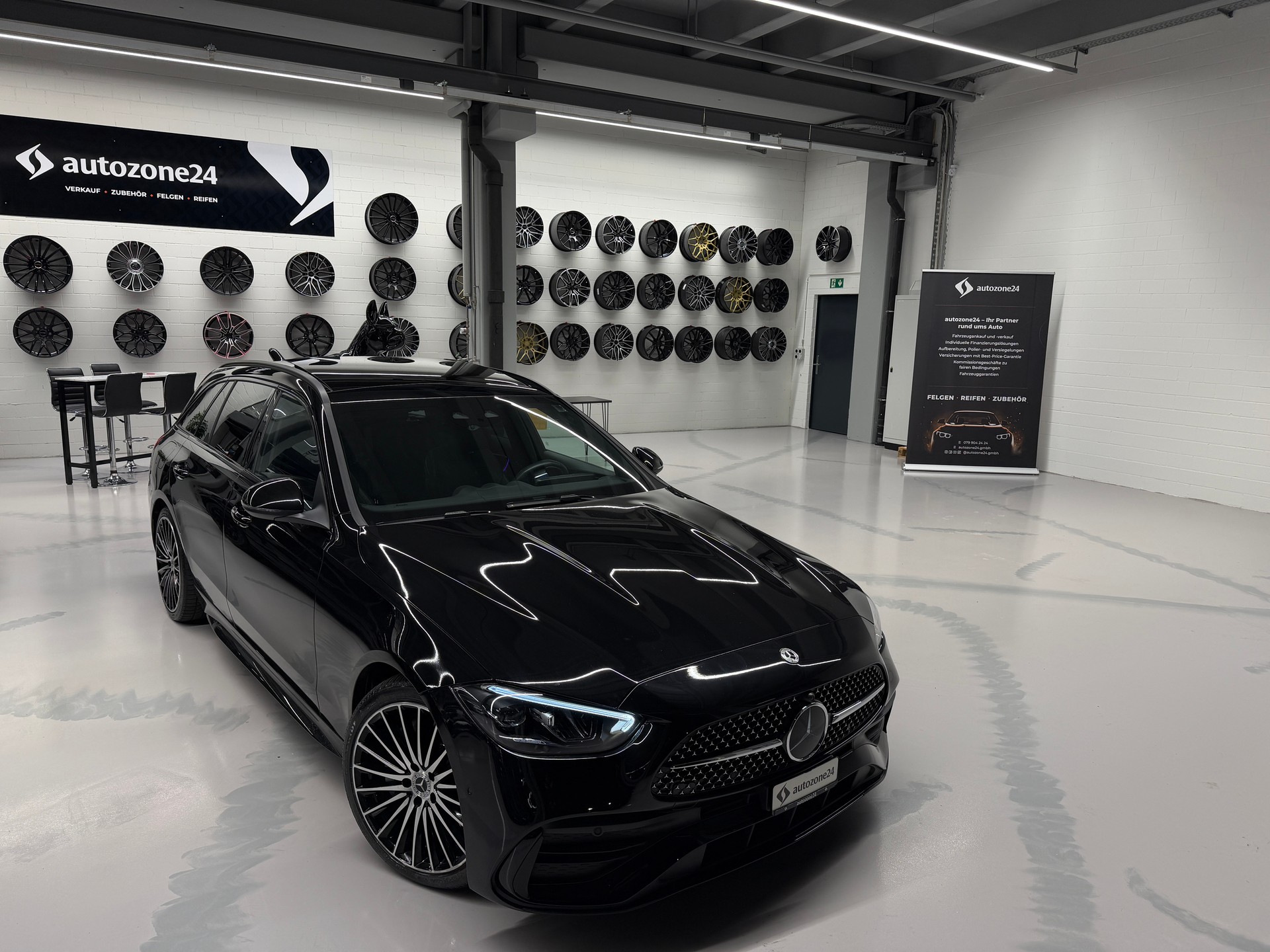 MERCEDES-BENZ C 300 AMG Line 4matic Kombi *CH-Auto*MSI Garantie bis 03.27*Frisch ab Service*Gratis Service*-image-14