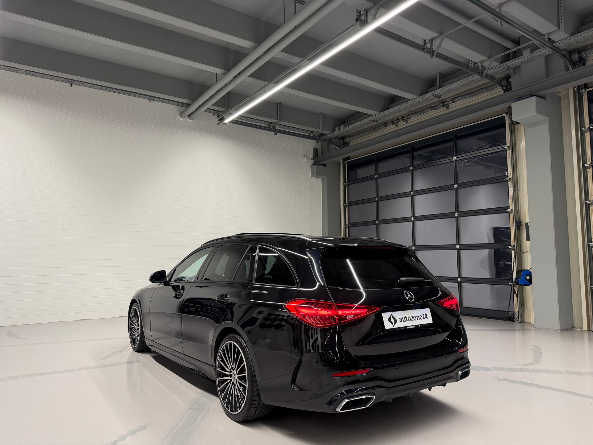 MERCEDES-BENZ C 300 AMG Line 4matic Kombi *CH-Auto*MSI Garantie bis 03.27*Frisch ab Service*Gratis Service*-image-12