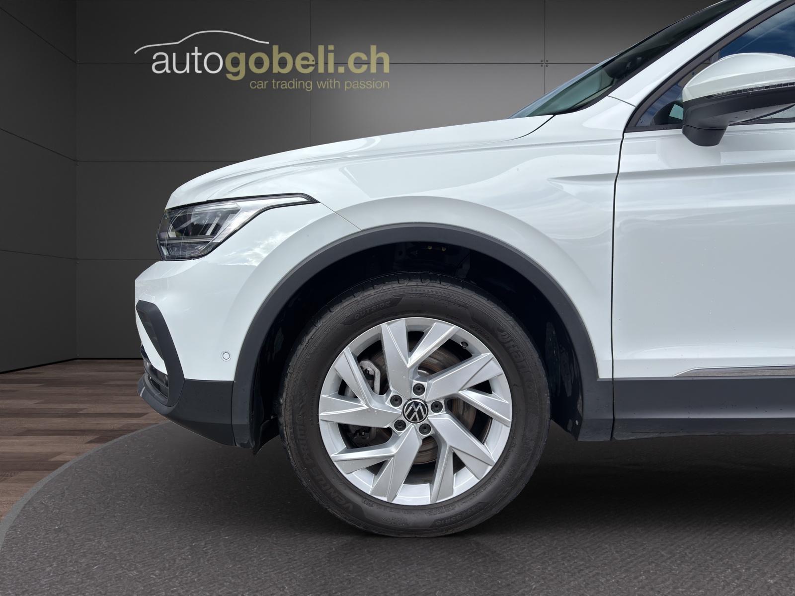 VW Tiguan 2.0TSI Life 4Motion DSG-image-14