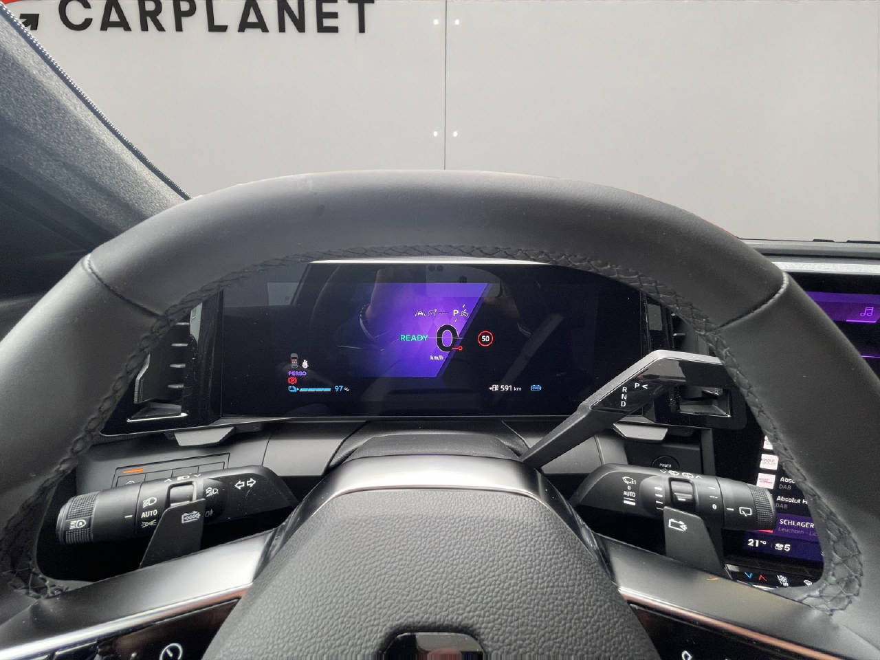 RENAULT Scénic E-Tech techno-image-8
