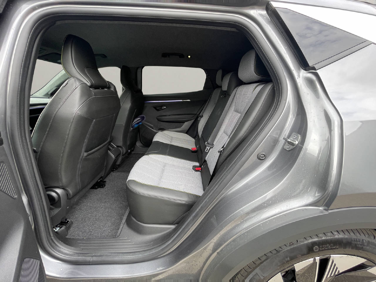 RENAULT Scénic E-Tech techno-image-9