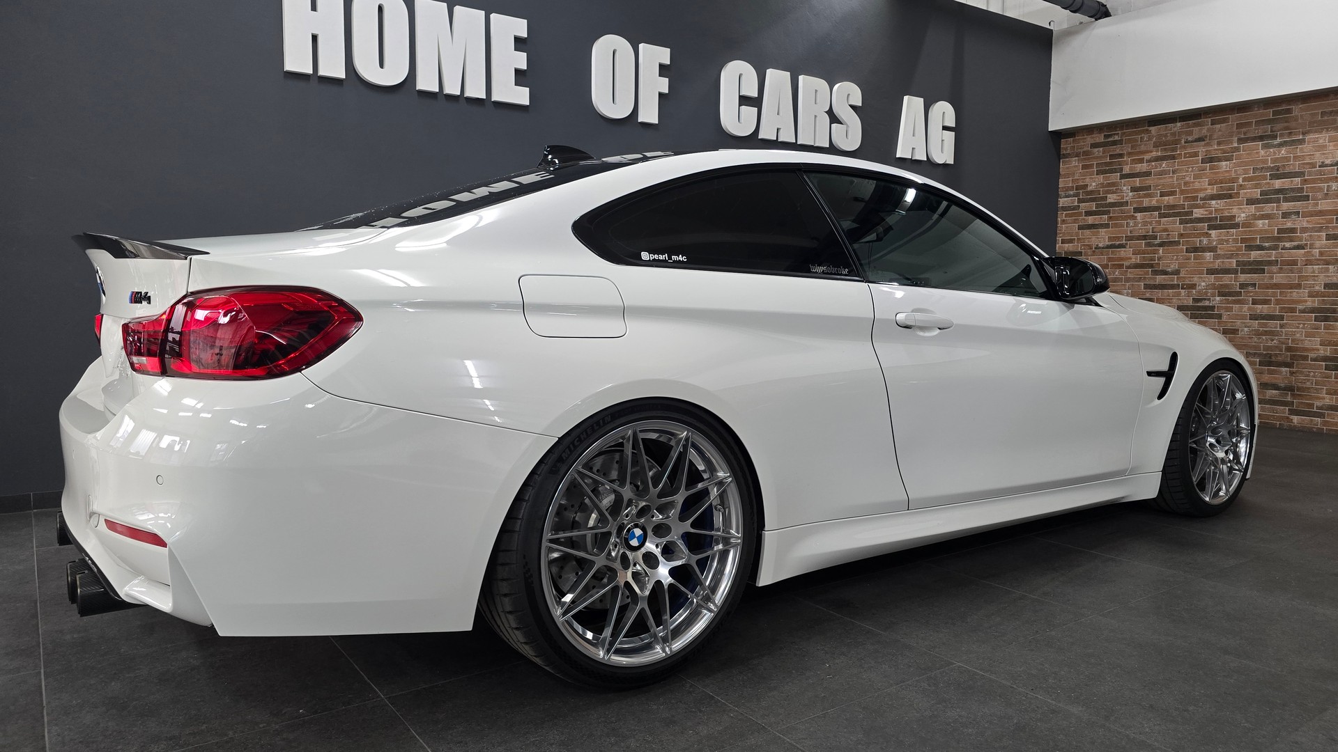 BMW M4 Coupé DKG Competition-image-12