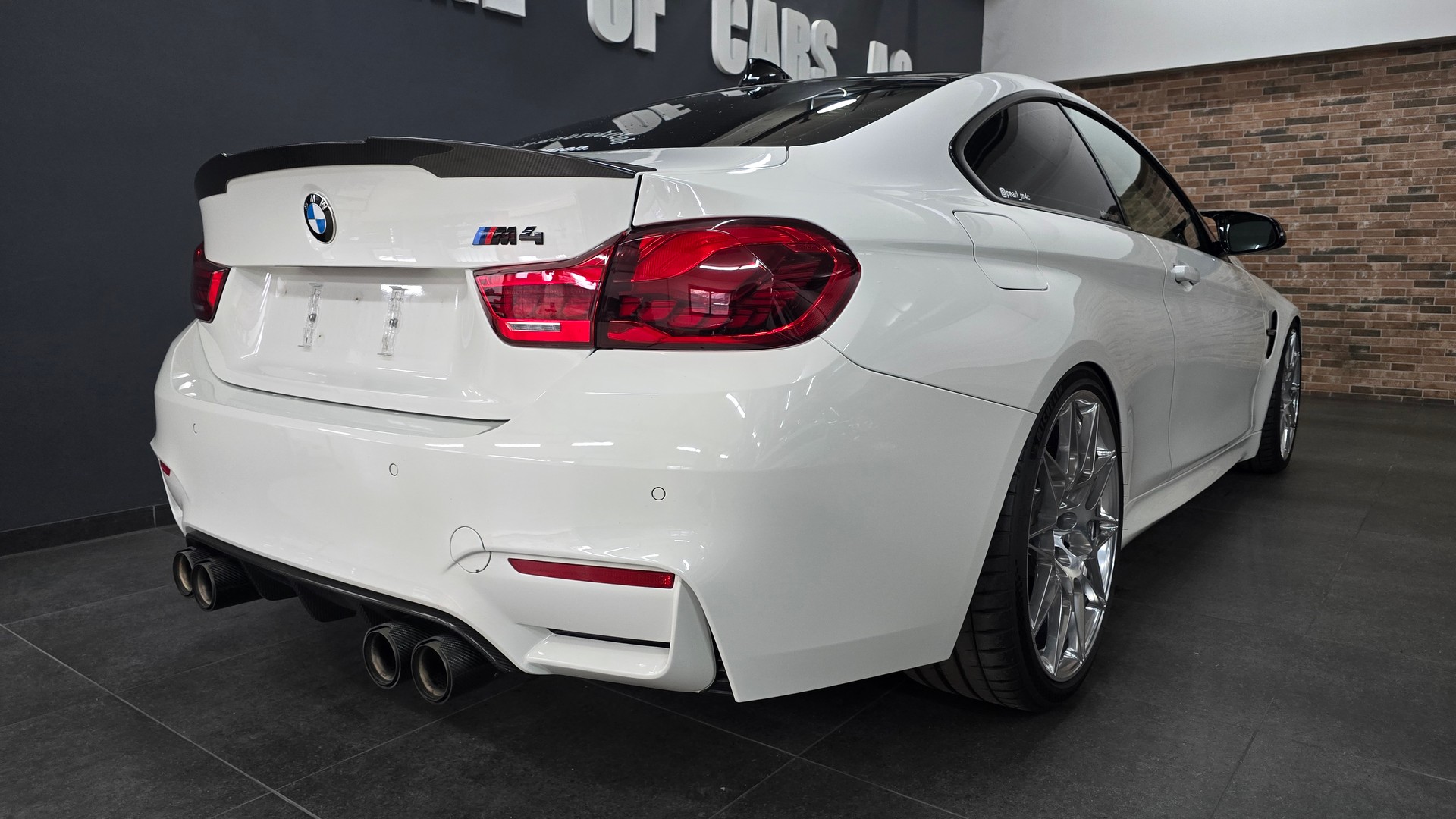 BMW M4 Coupé DKG Competition-image-10
