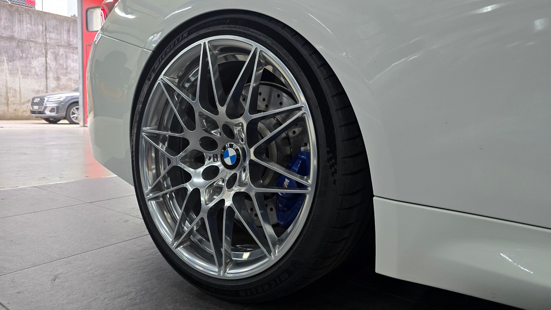 BMW M4 Coupé DKG Competition-image-21