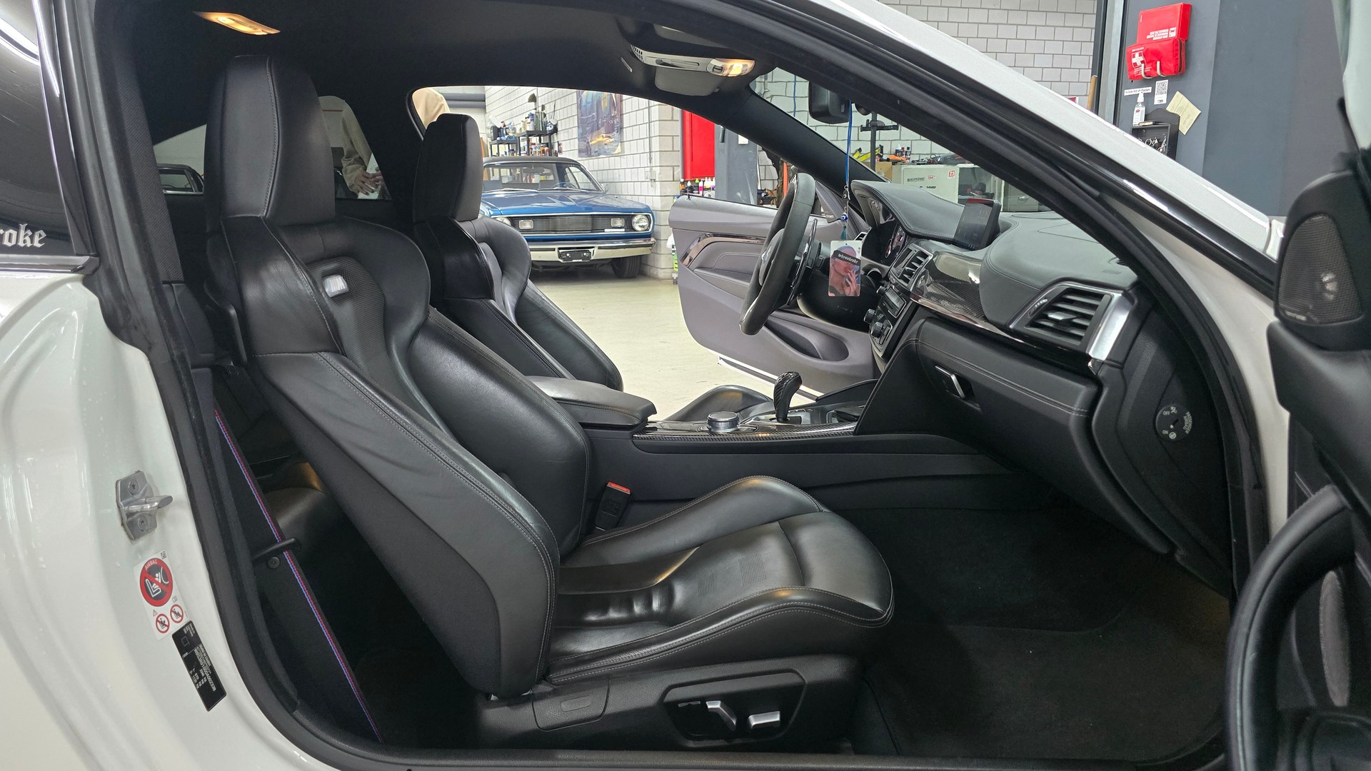 BMW M4 Coupé DKG Competition-image-26