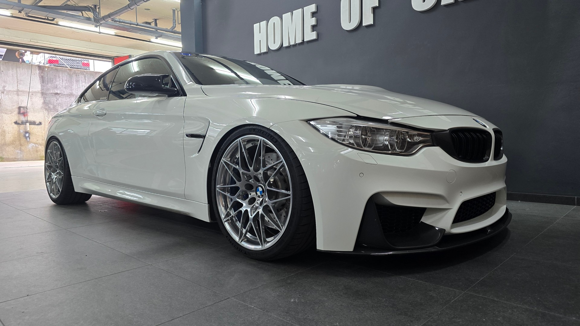 BMW M4 Coupé DKG Competition-image-18