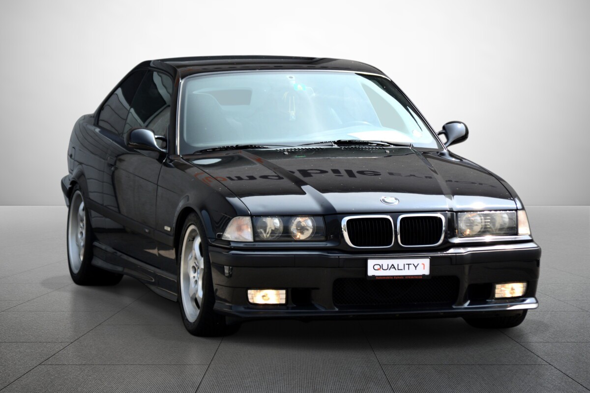 BMW 323i Coupé Sport Edition