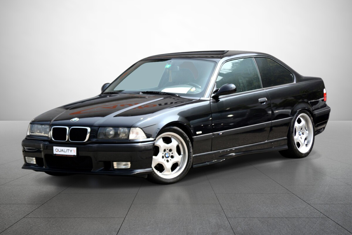 BMW 323i Coupé Sport Edition-image-2