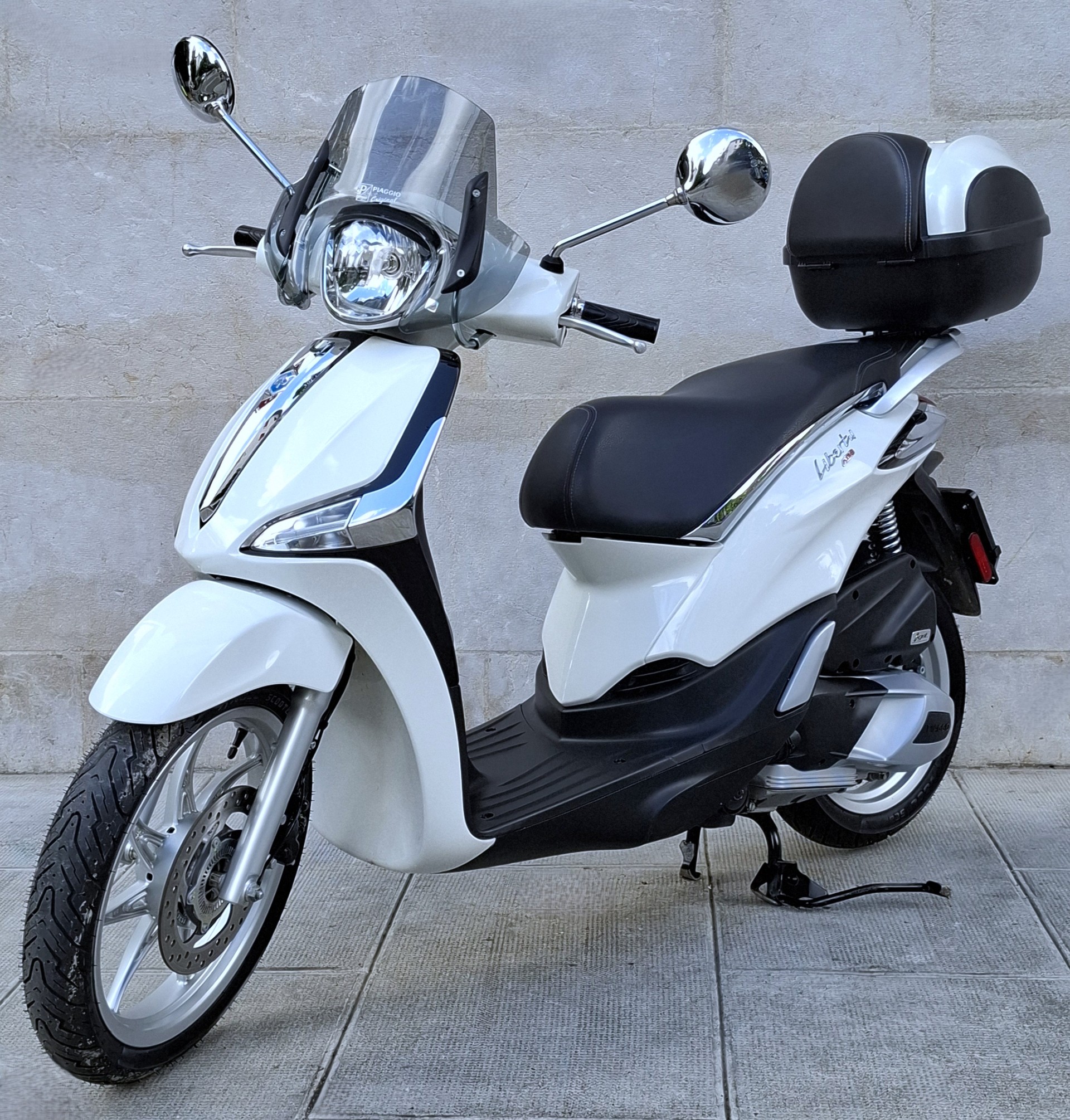 PIAGGIO Liberty 125 iGet ABS-showroom-element-3